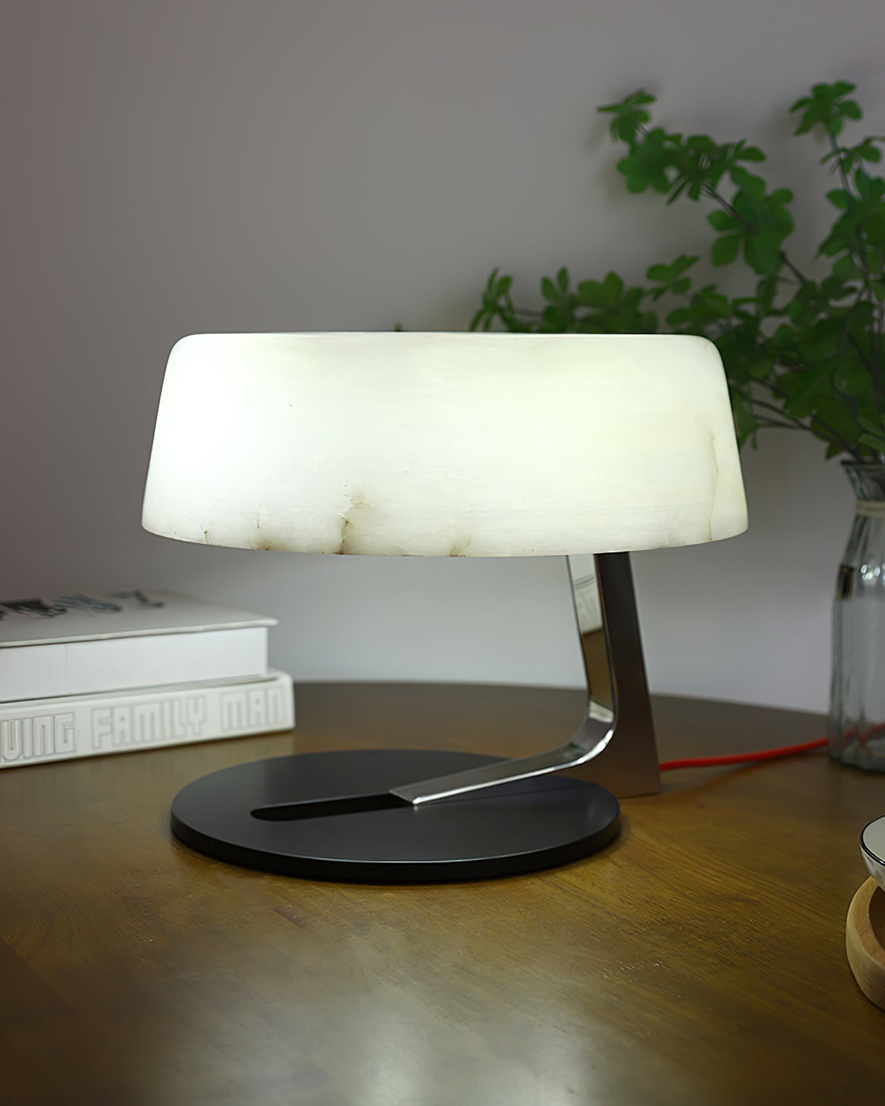 Nysolora Dome Alabaster Table Lamp - Letslighting