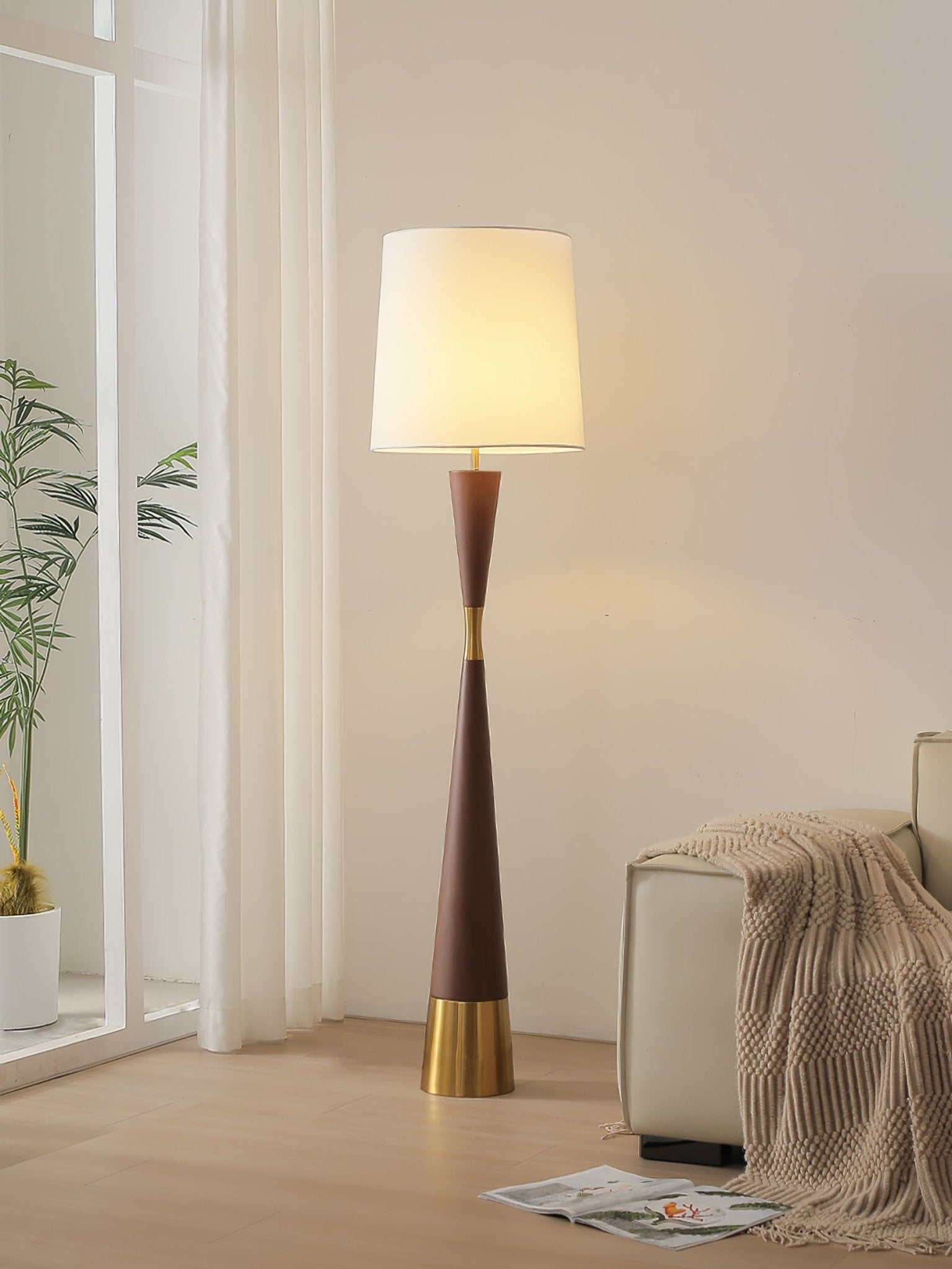 Cicaril Modern Table Lamp - Letslighting