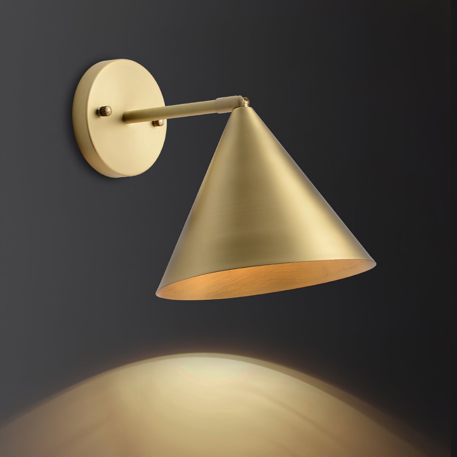 Lustra Wall Lamp Cone Brass Minimalist - Letslighting