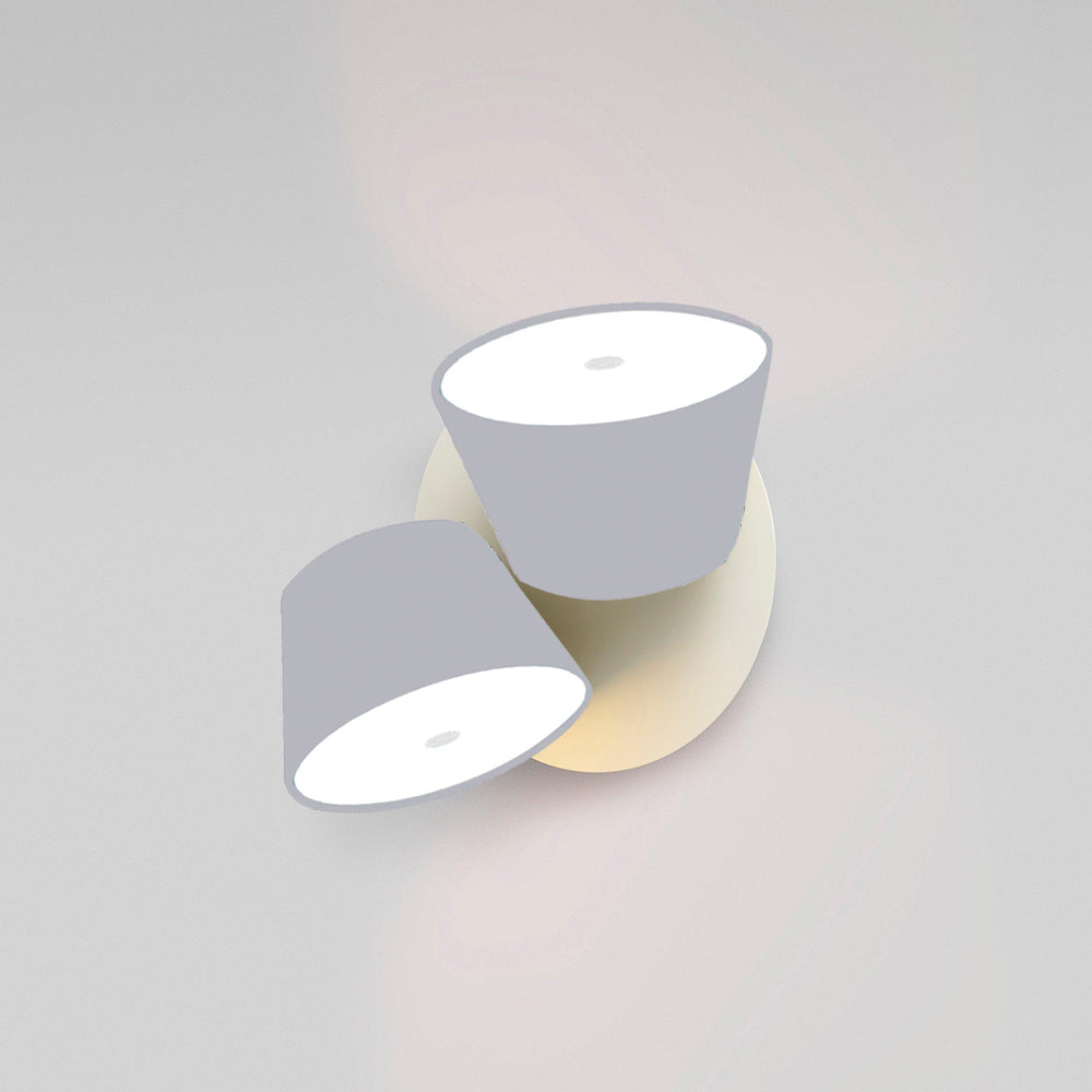Fivra Dual Shade Wall Lamp