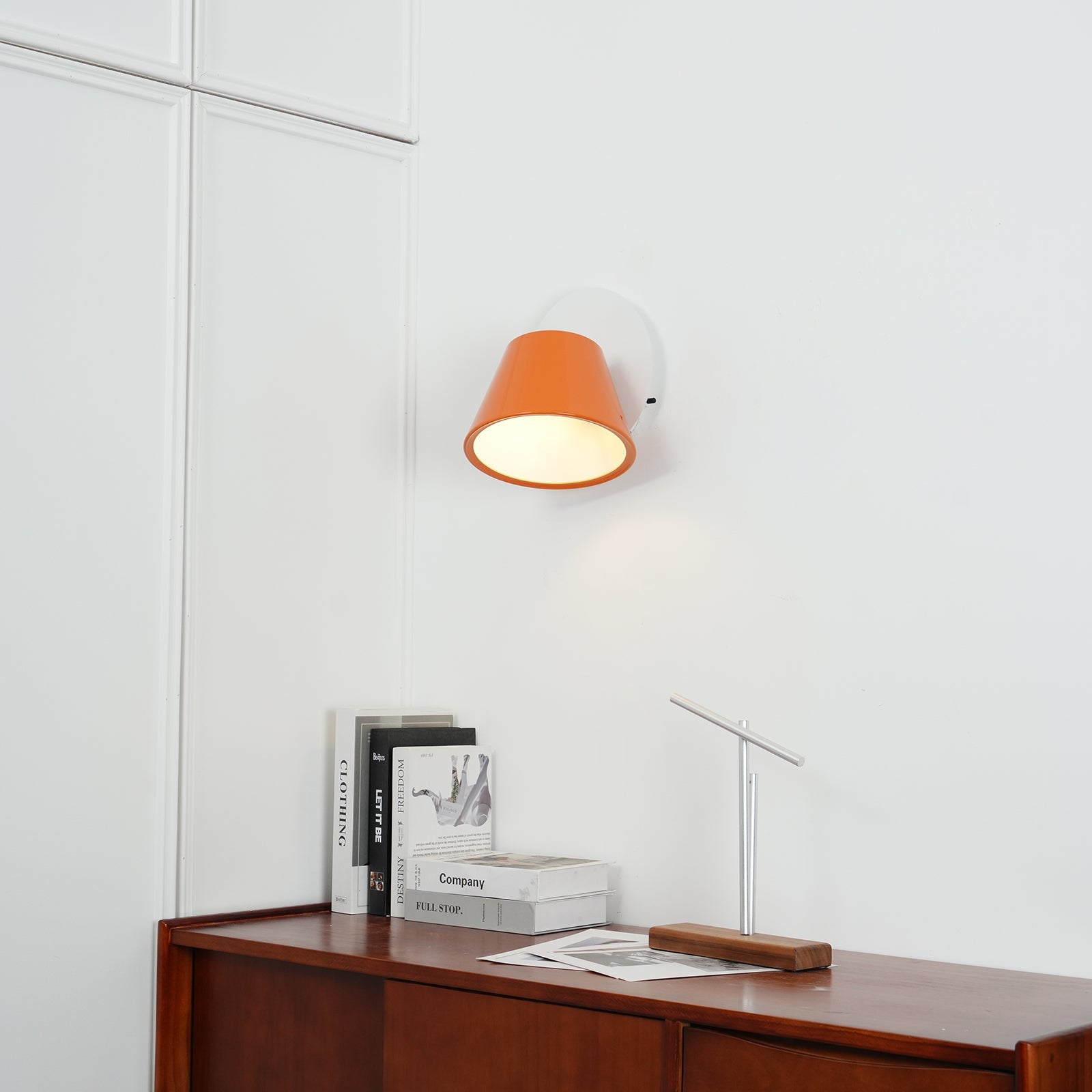 Fivra Dual Shade Wall Lamp
