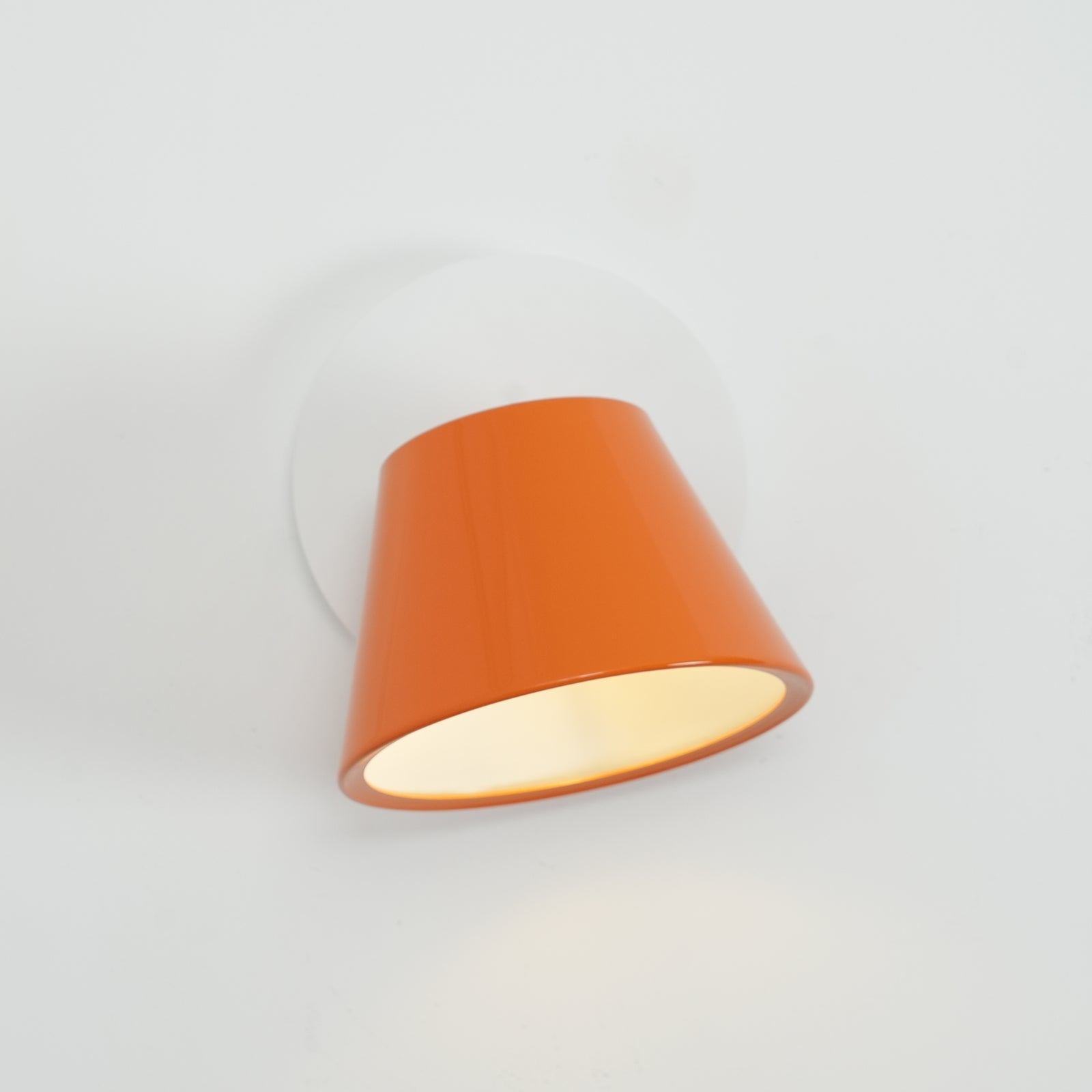 Fivra Dual Shade Wall Lamp