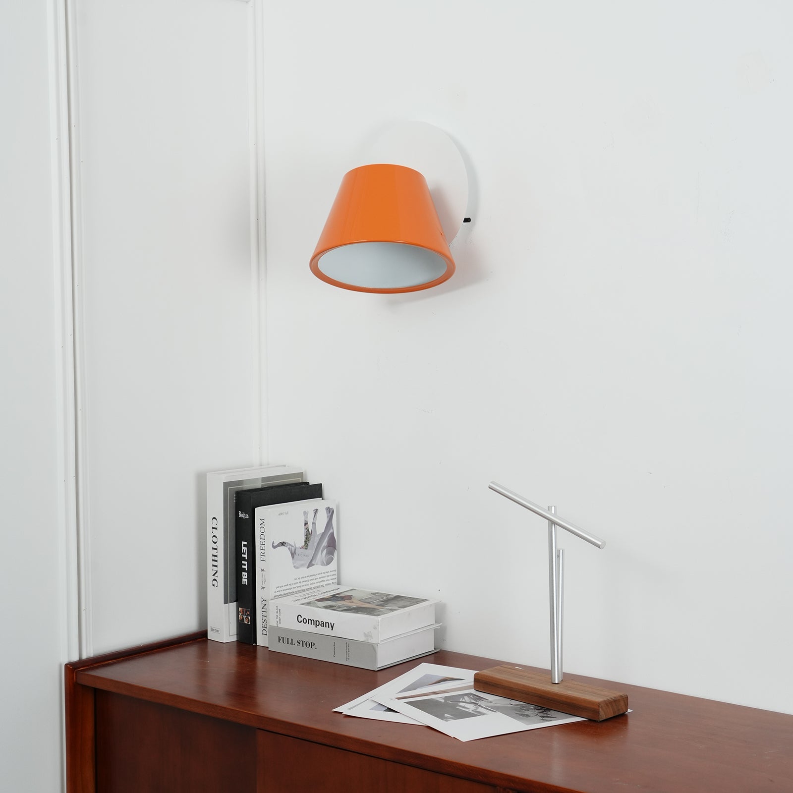 Fivra Dual Shade Wall Lamp