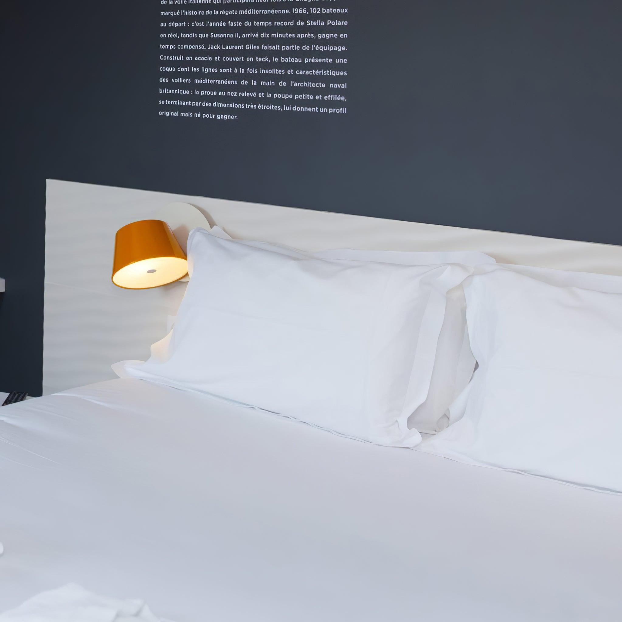 Fivra Dual Shade Wall Lamp