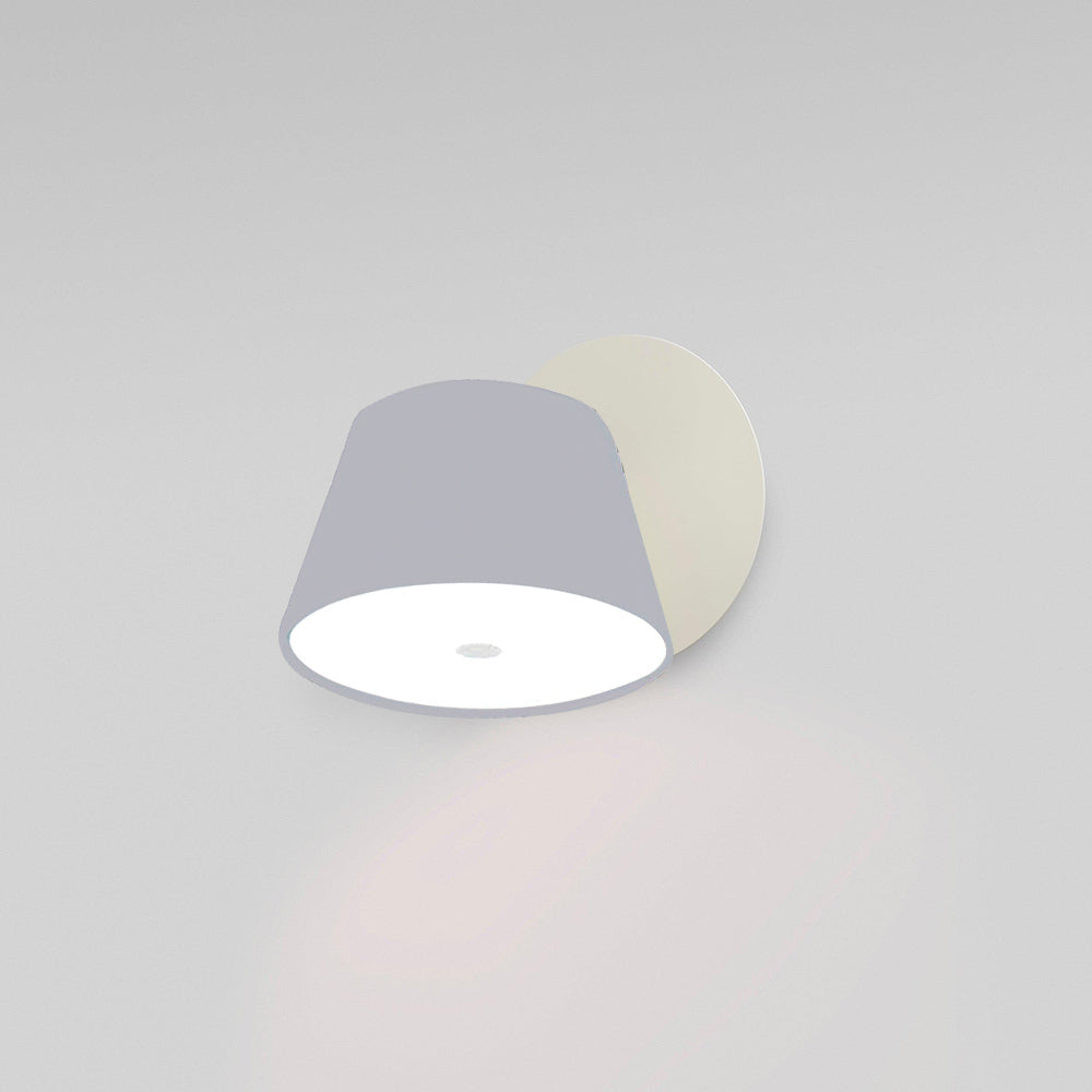 Fivra Dual Shade Wall Lamp