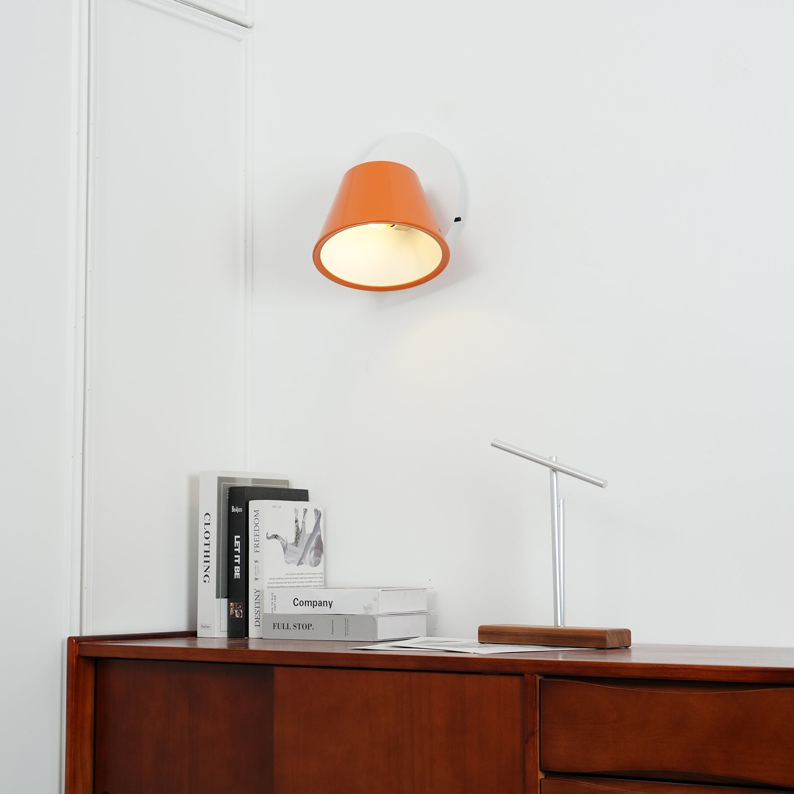 Fivra Dual Shade Wall Lamp