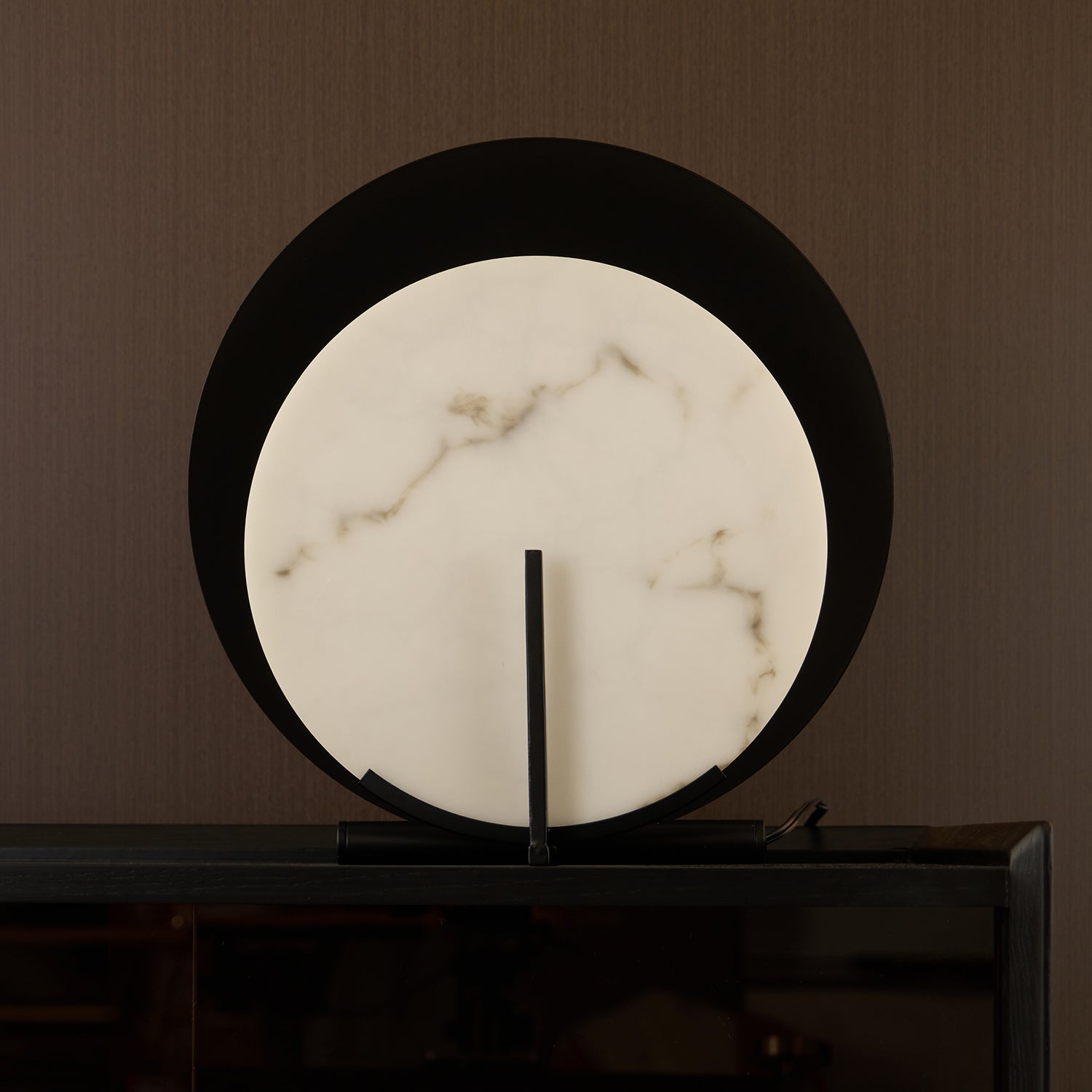 Zorinisra Half Moon Alabaster Table Lamp - Letslighting