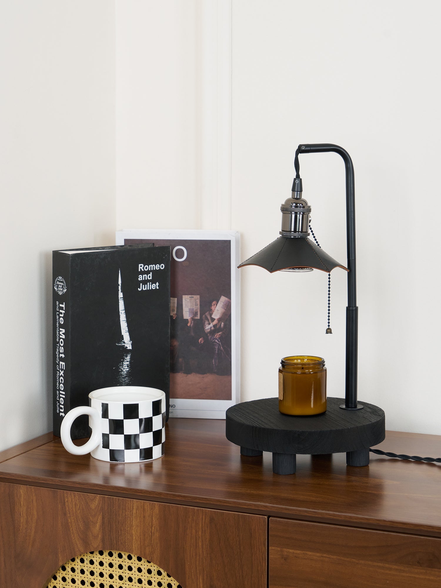 Christian Modern Wood Table Lamp - Letslighting