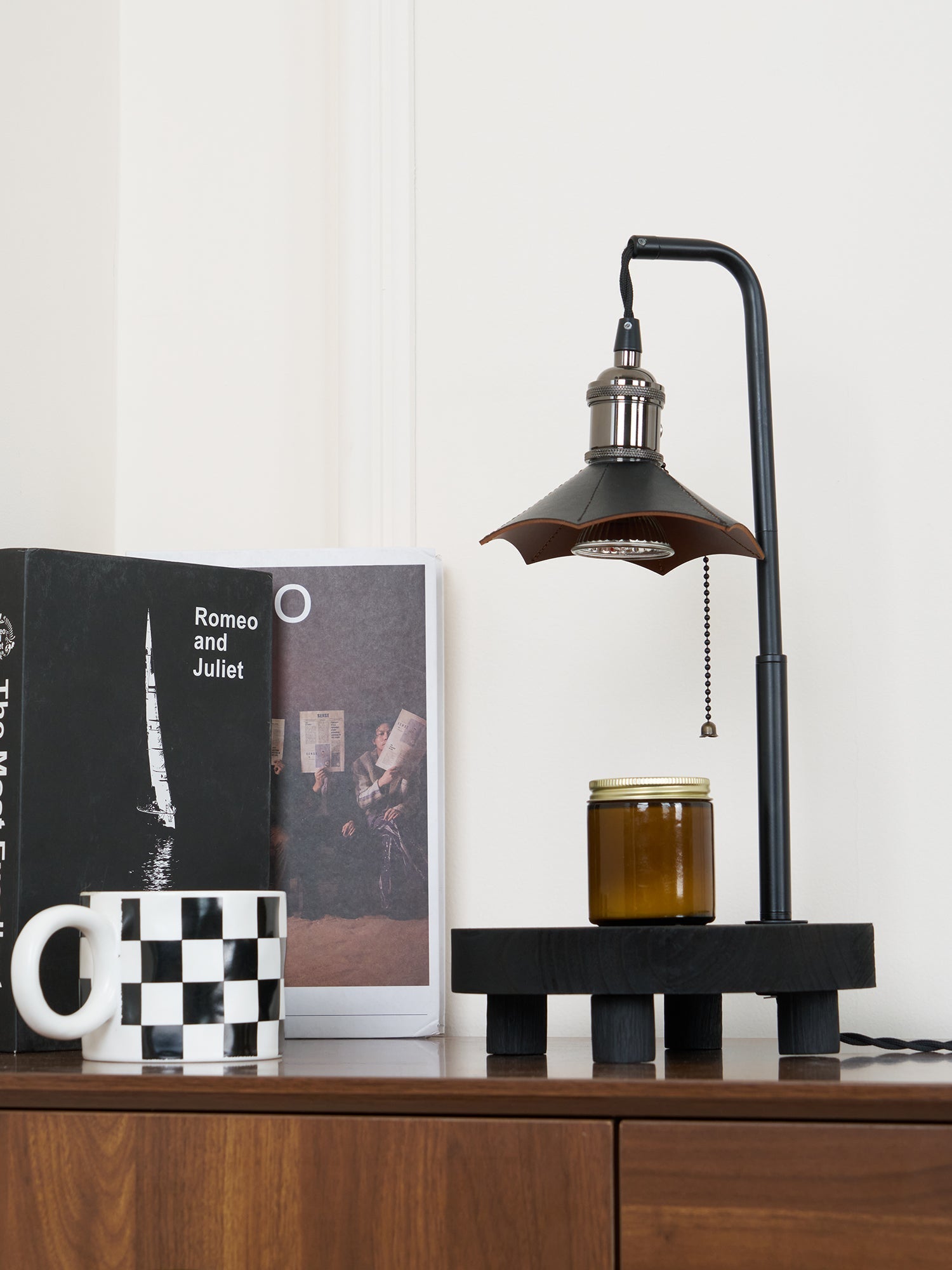 Christian Modern Wood Table Lamp - Letslighting