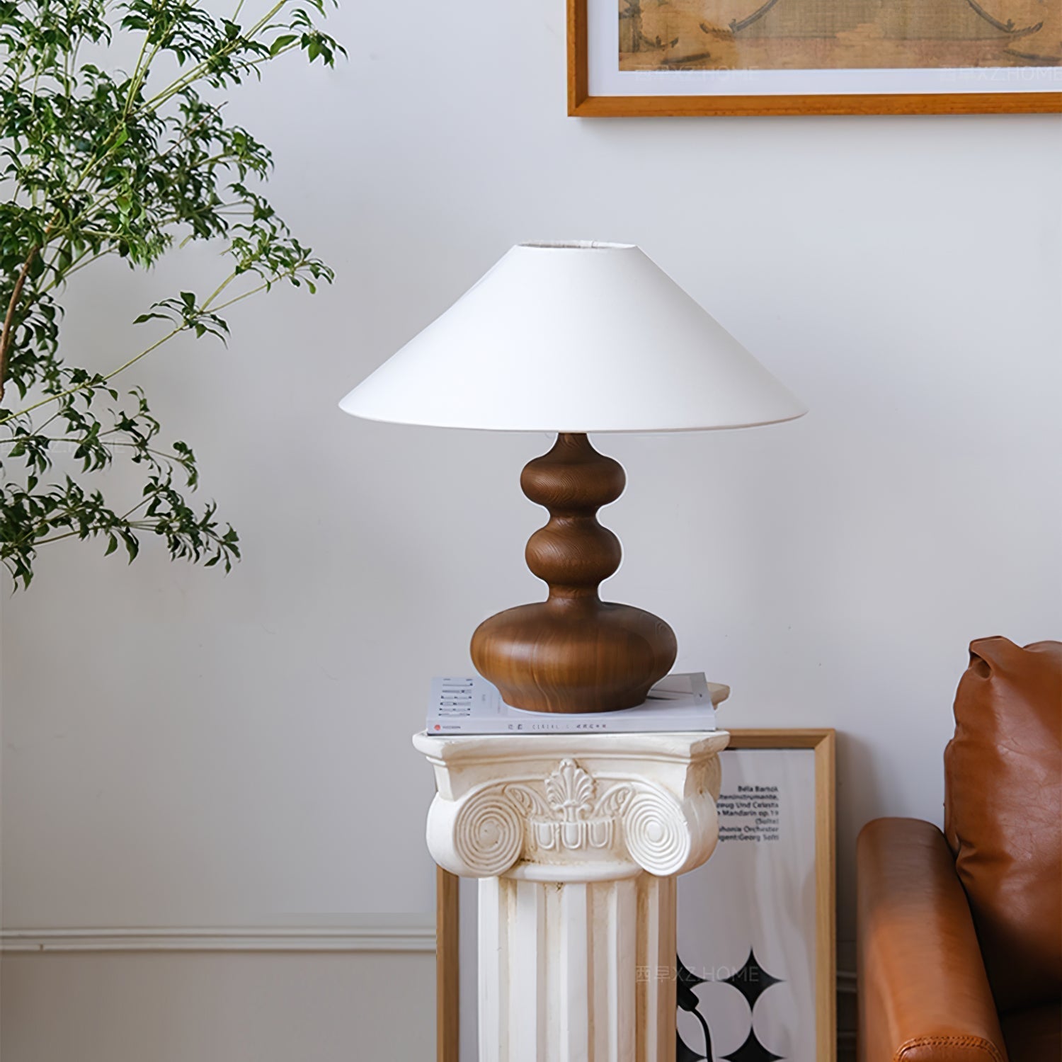 Aurain Wood Fabric Vintage Table Lamp - Letslighting
