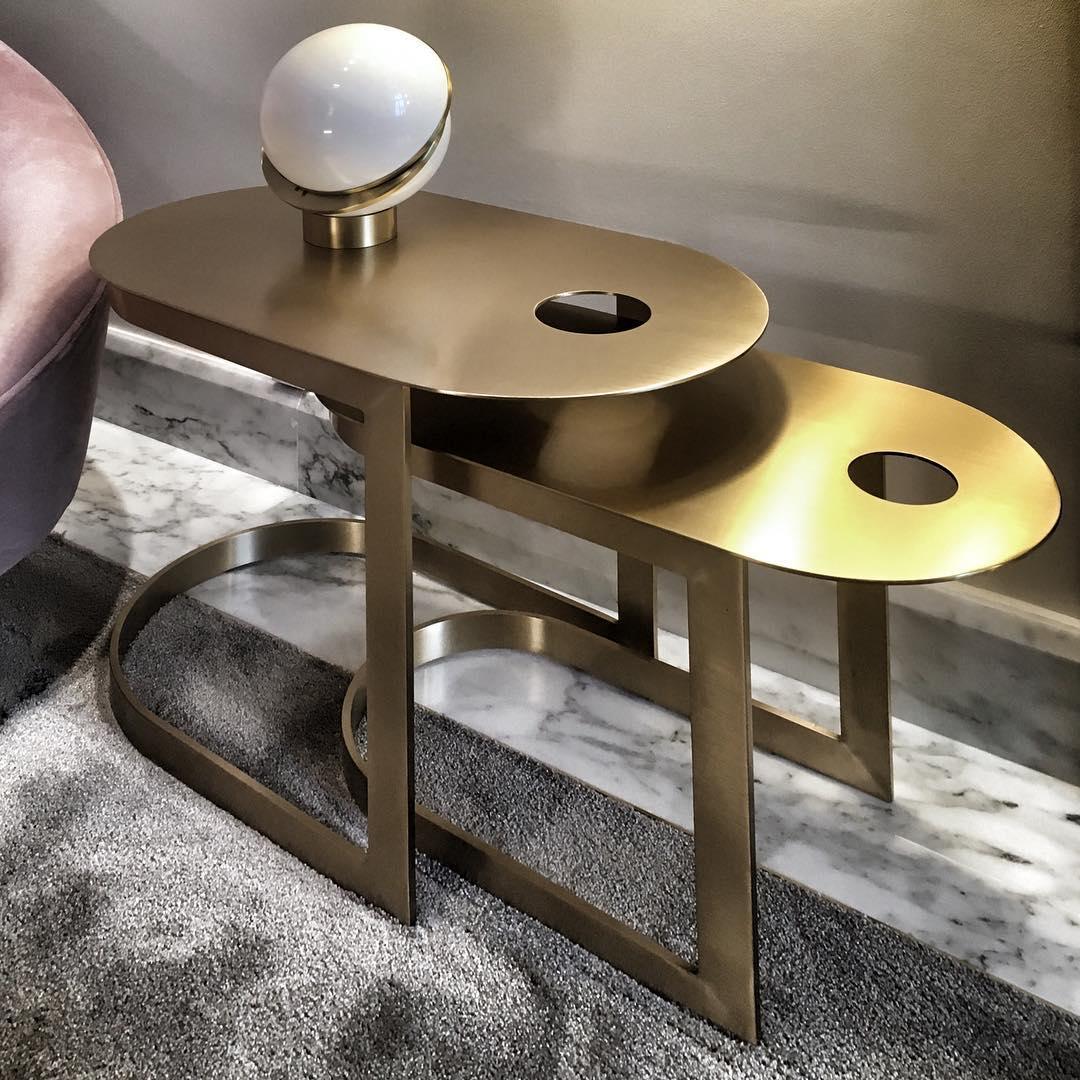 Solaria Futuristic Table Lamp - Letslighting