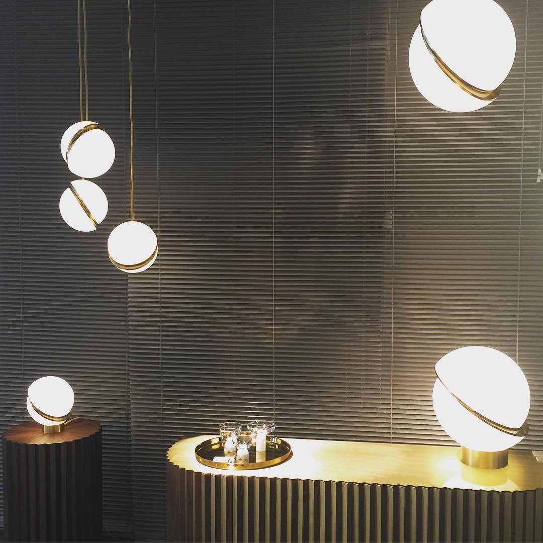 Solaria Futuristic Table Lamp - Letslighting