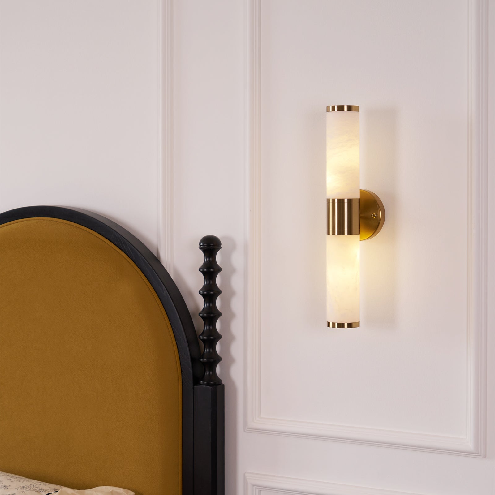 Kaia Minimalist Alabaster Wall Lamp - Letslighting