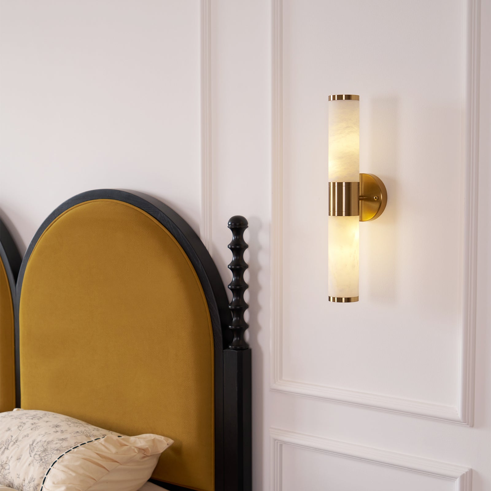 Kaia Minimalist Alabaster Wall Lamp - Letslighting