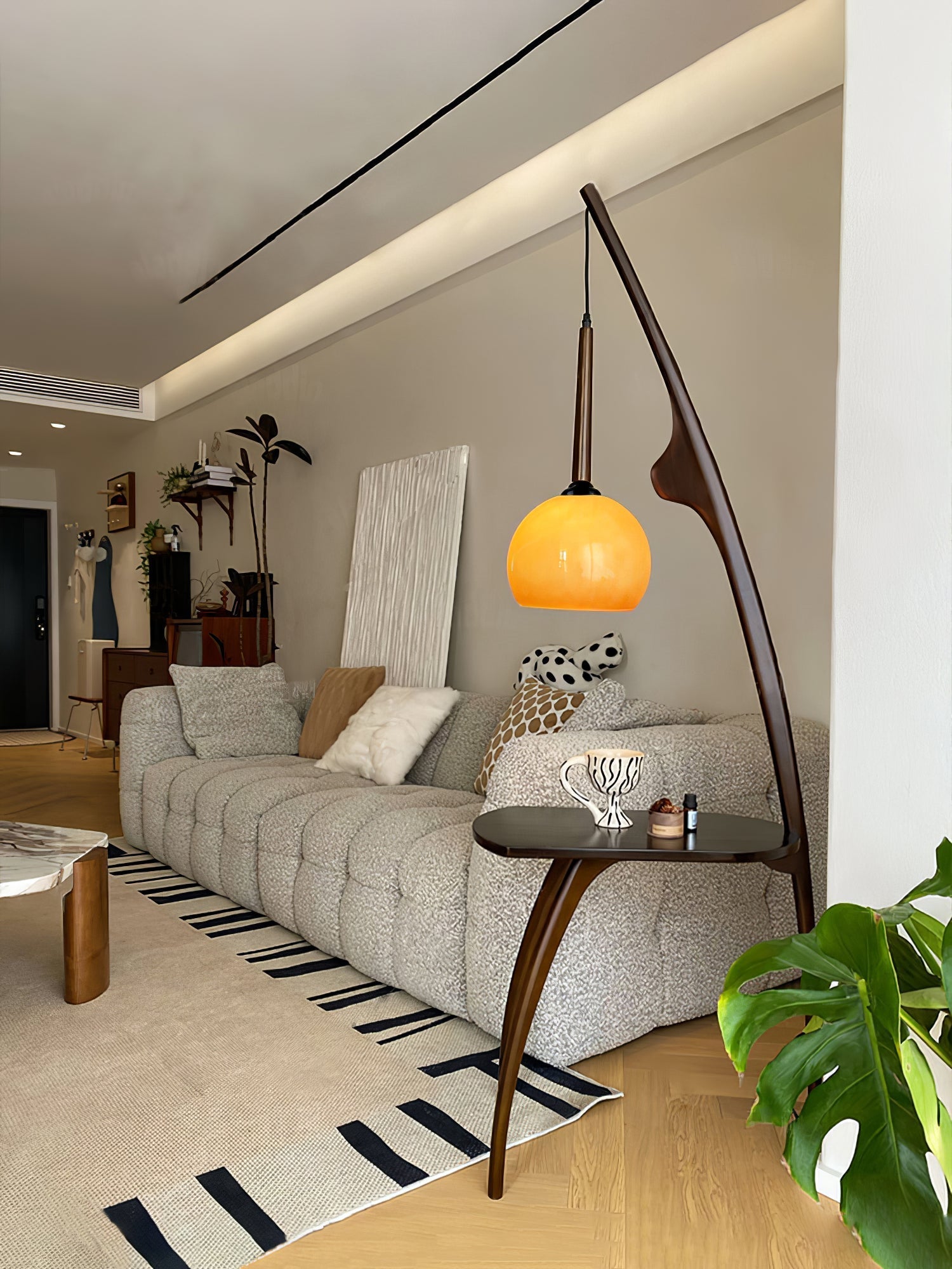 Lustra Curved Mantis Arm Floor Lamp - Letslighting