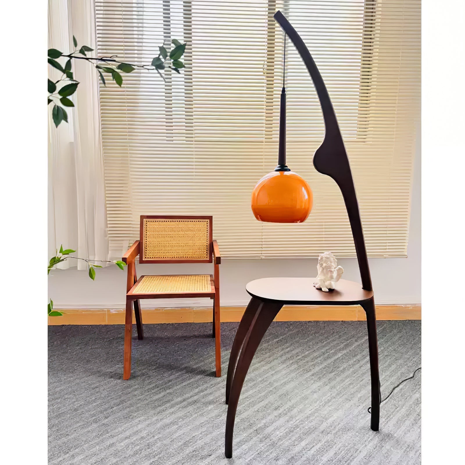 Lustra Curved Mantis Arm Floor Lamp - Letslighting
