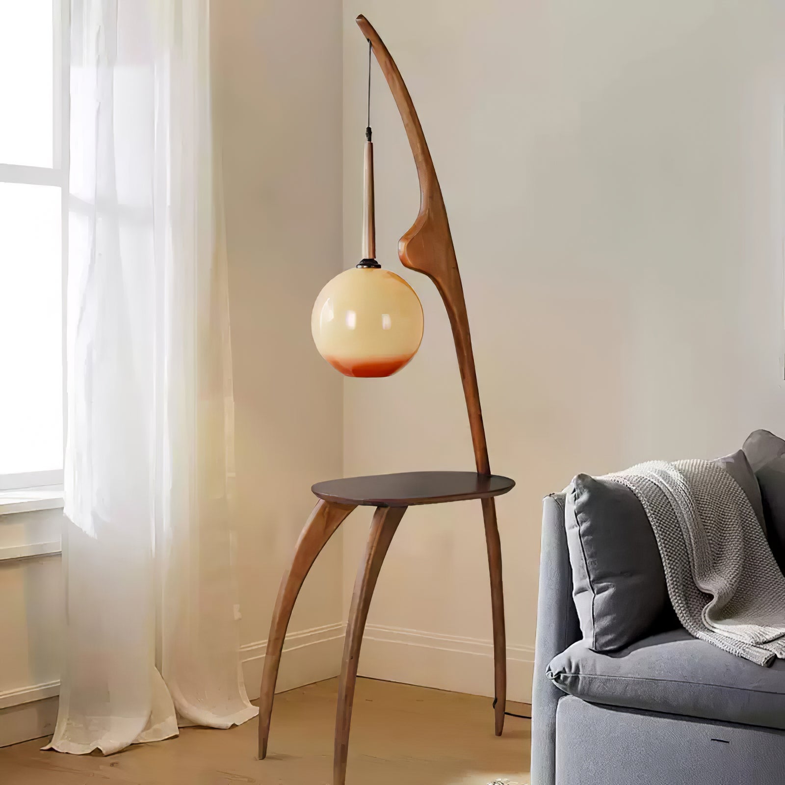 Lustra Curved Mantis Arm Floor Lamp - Letslighting
