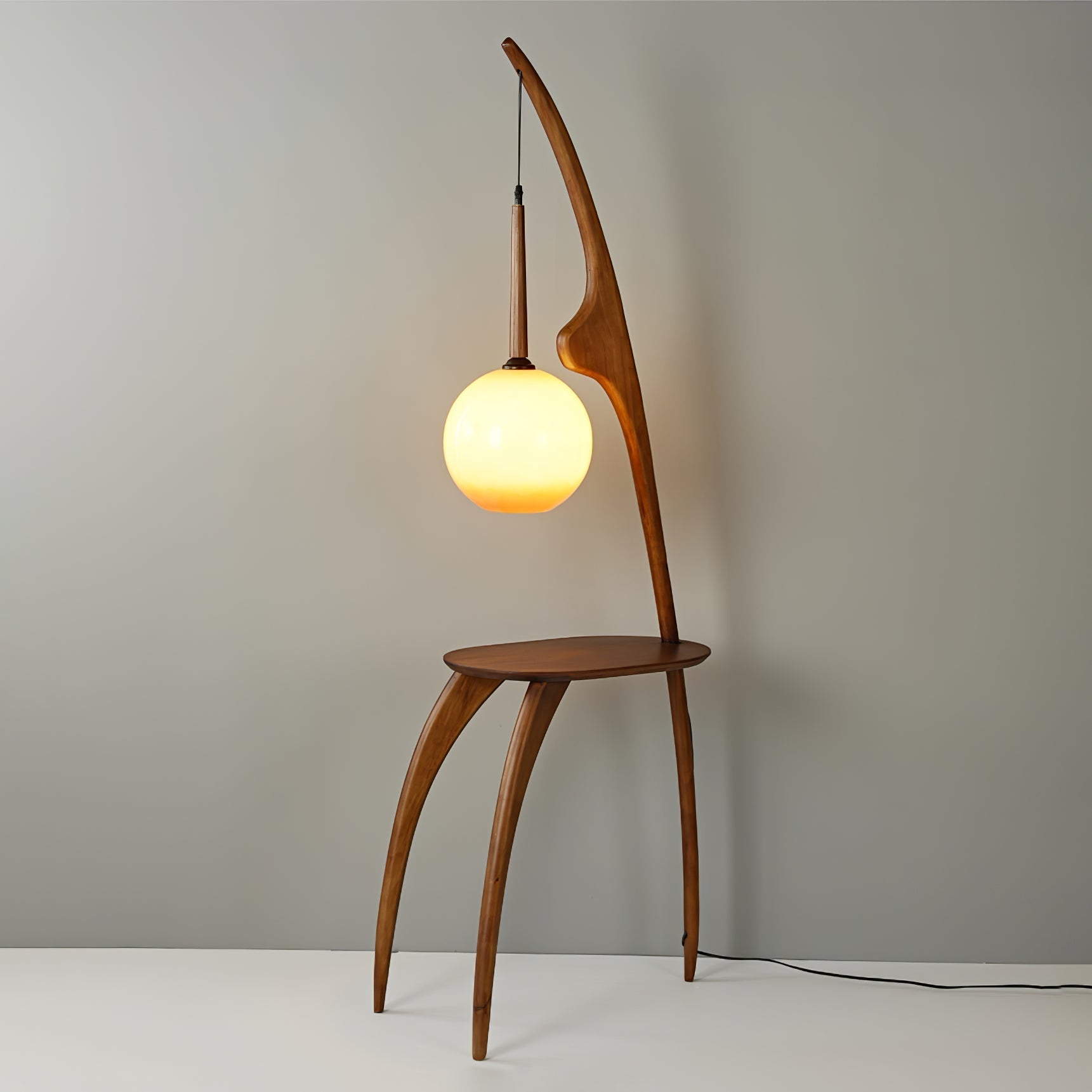 Lustra Curved Mantis Arm Floor Lamp - Letslighting