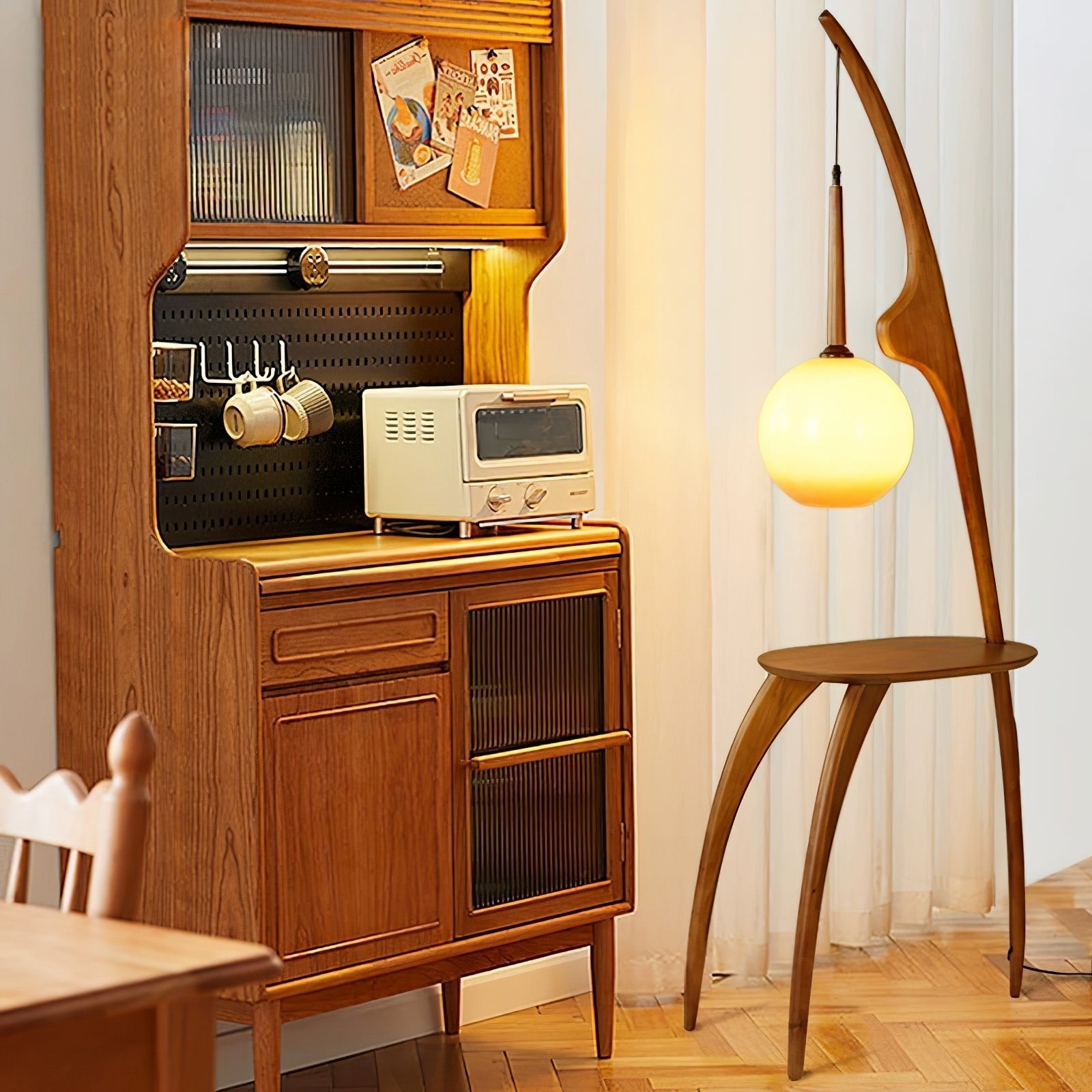 Lustra Curved Mantis Arm Floor Lamp - Letslighting
