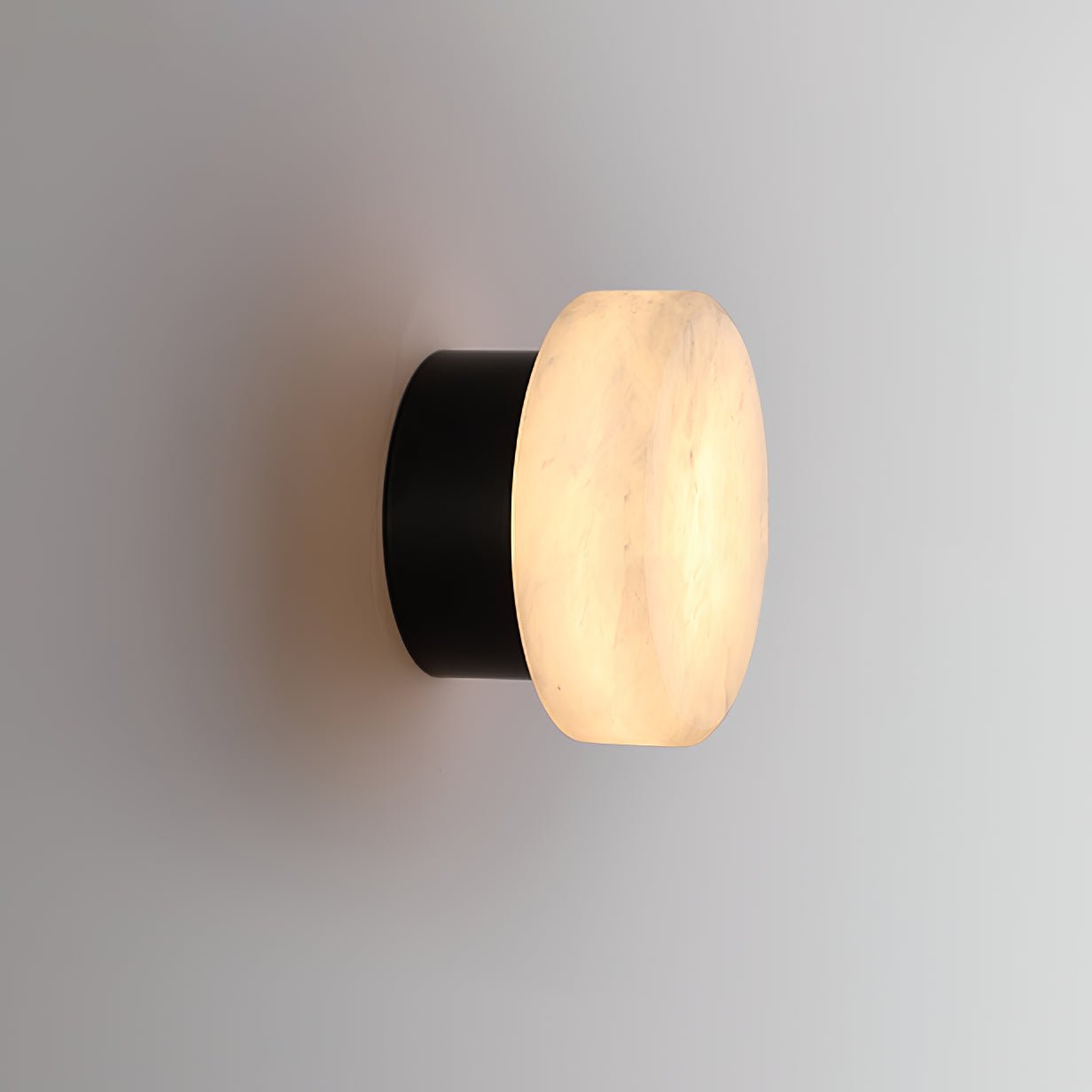 Glim Modern Minimalist Brass Alabaster Wall Lamp - Letslighting