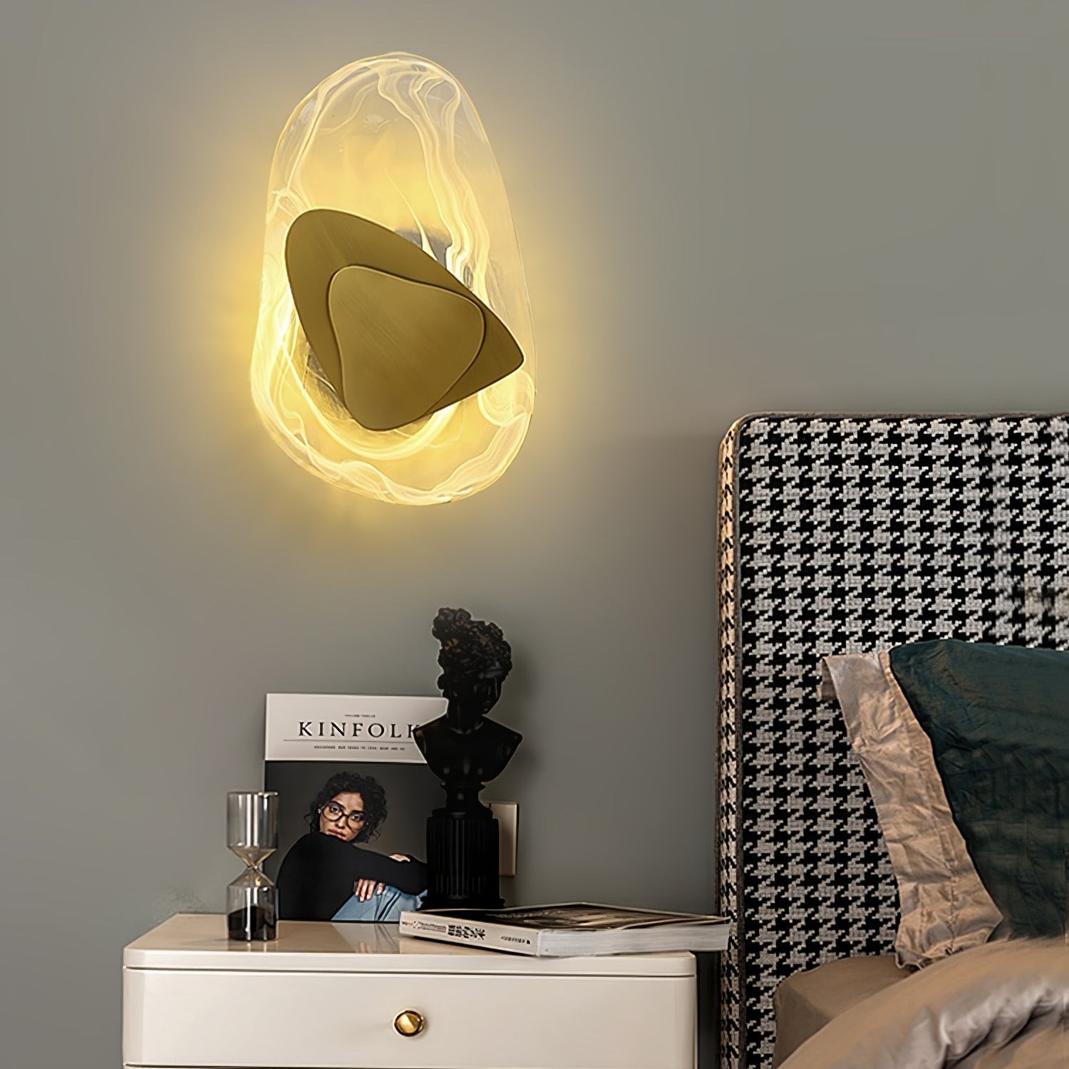 Valentina Artistic Black Glass Wall Lamp - Letslighting