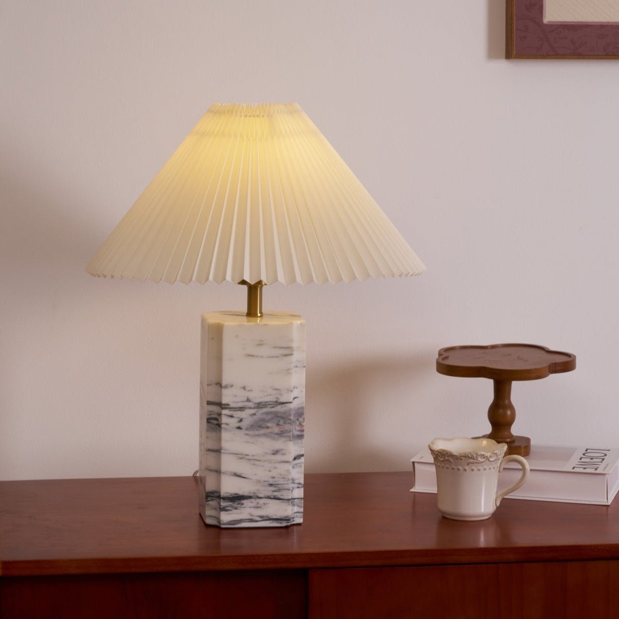 Belle Modern Table Lamp - Letslighting
