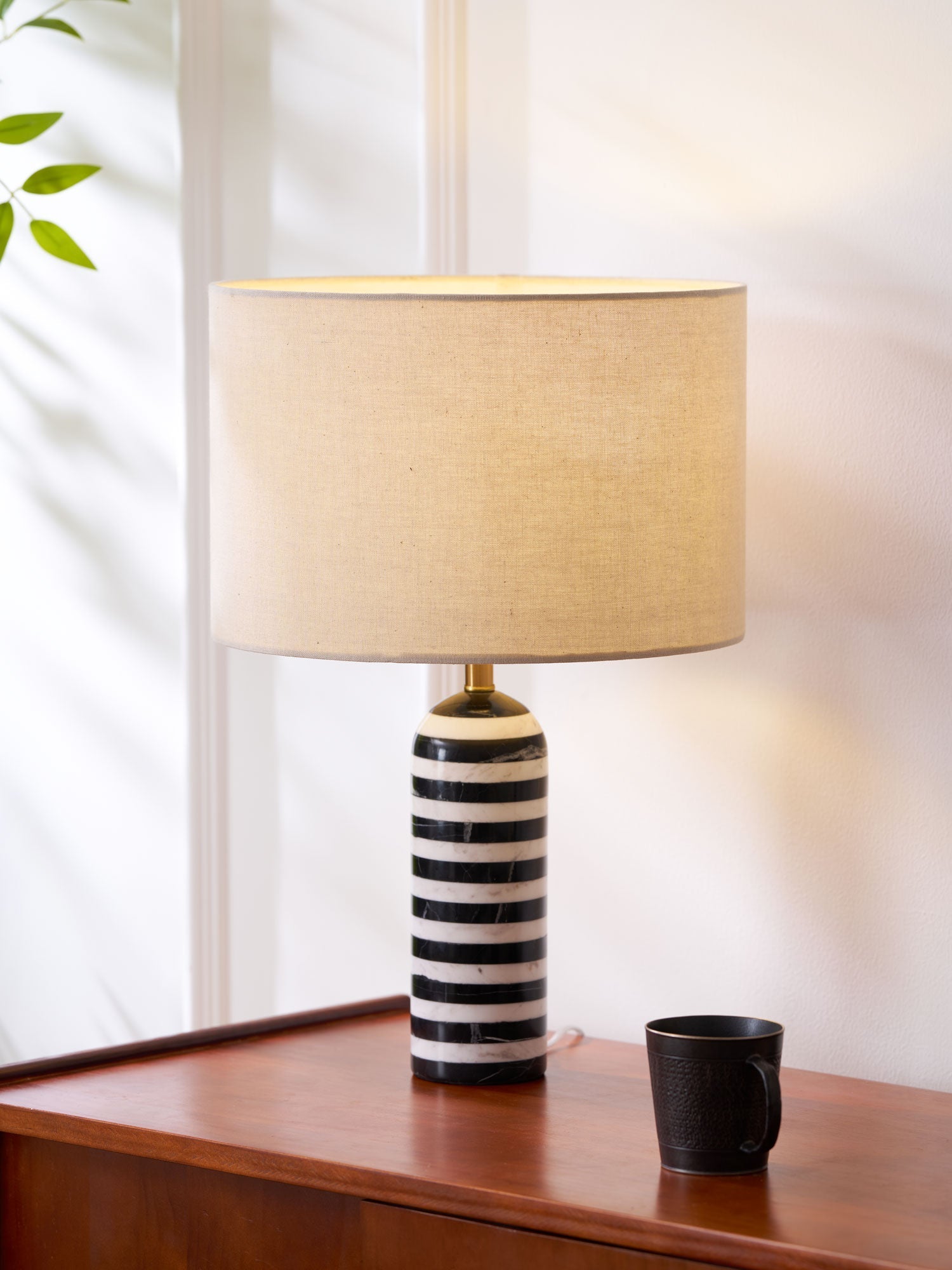 Avery Contemporary Table Lamp - Letslighting