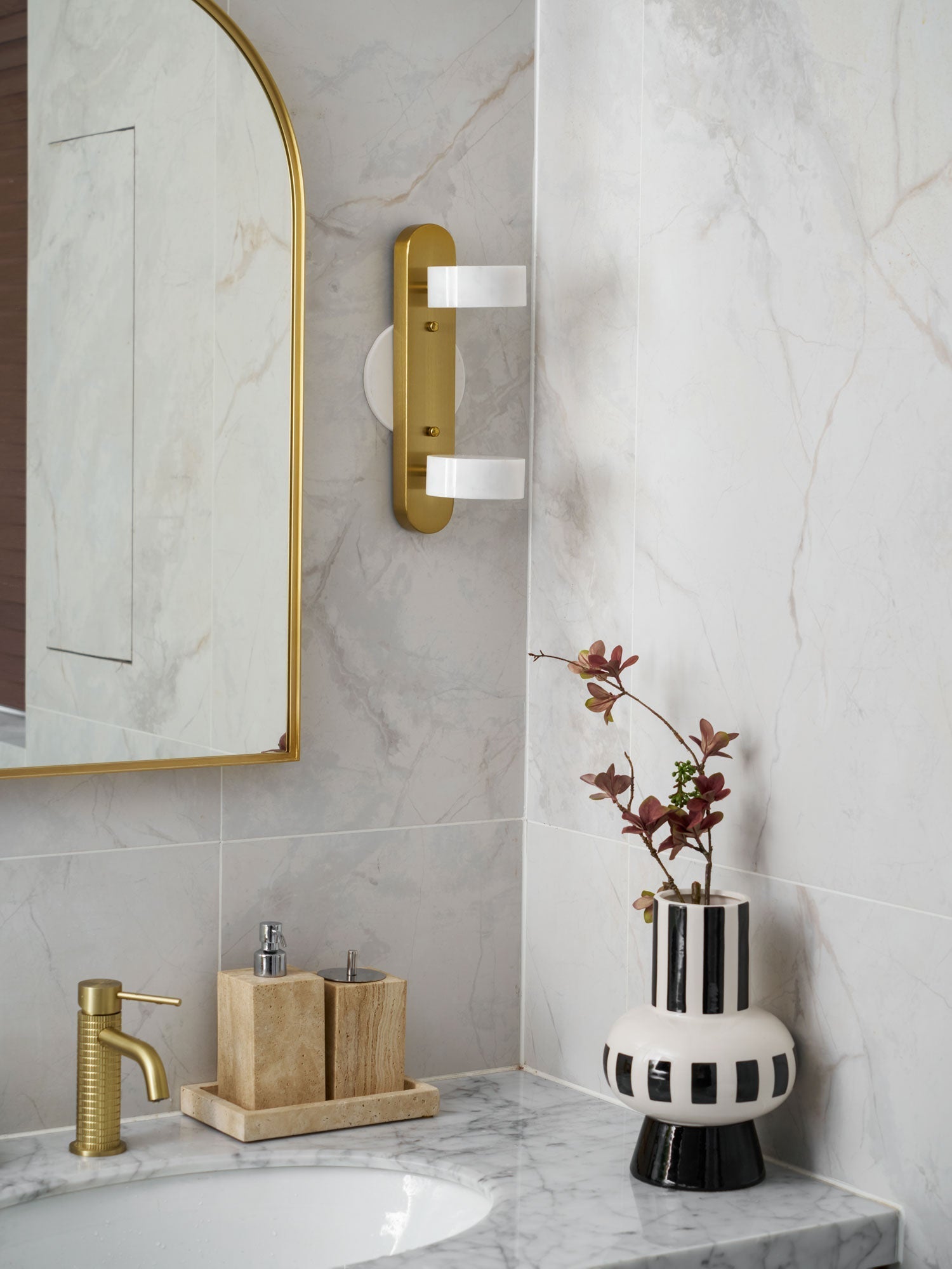 Orshaa Linear Travertine Vanity Light - Letslighting