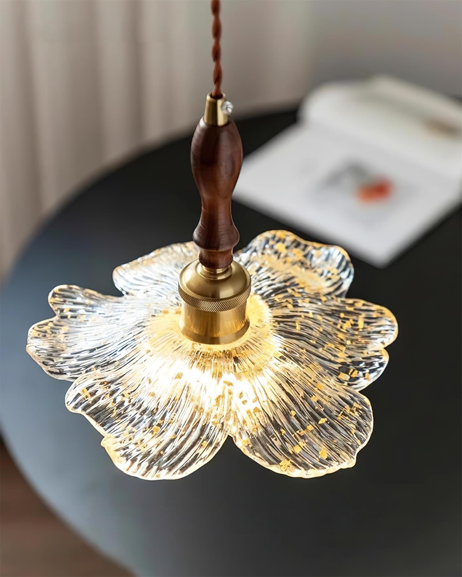Dalie Lotus Pendant Lamp Resin Lotus Petals Gold Accents - Letslighting