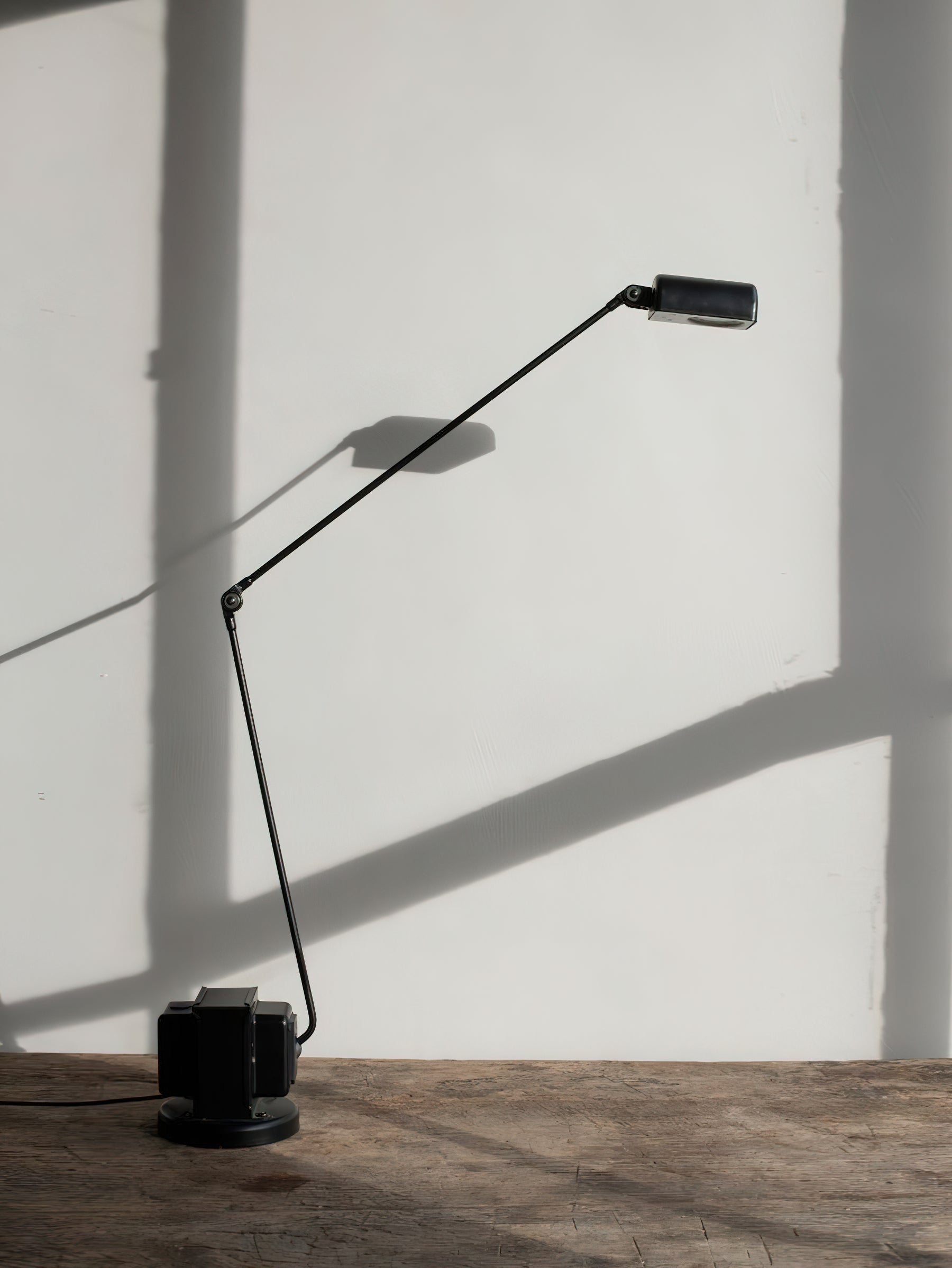 Elliot Minimalist Table Lamp - Letslighting