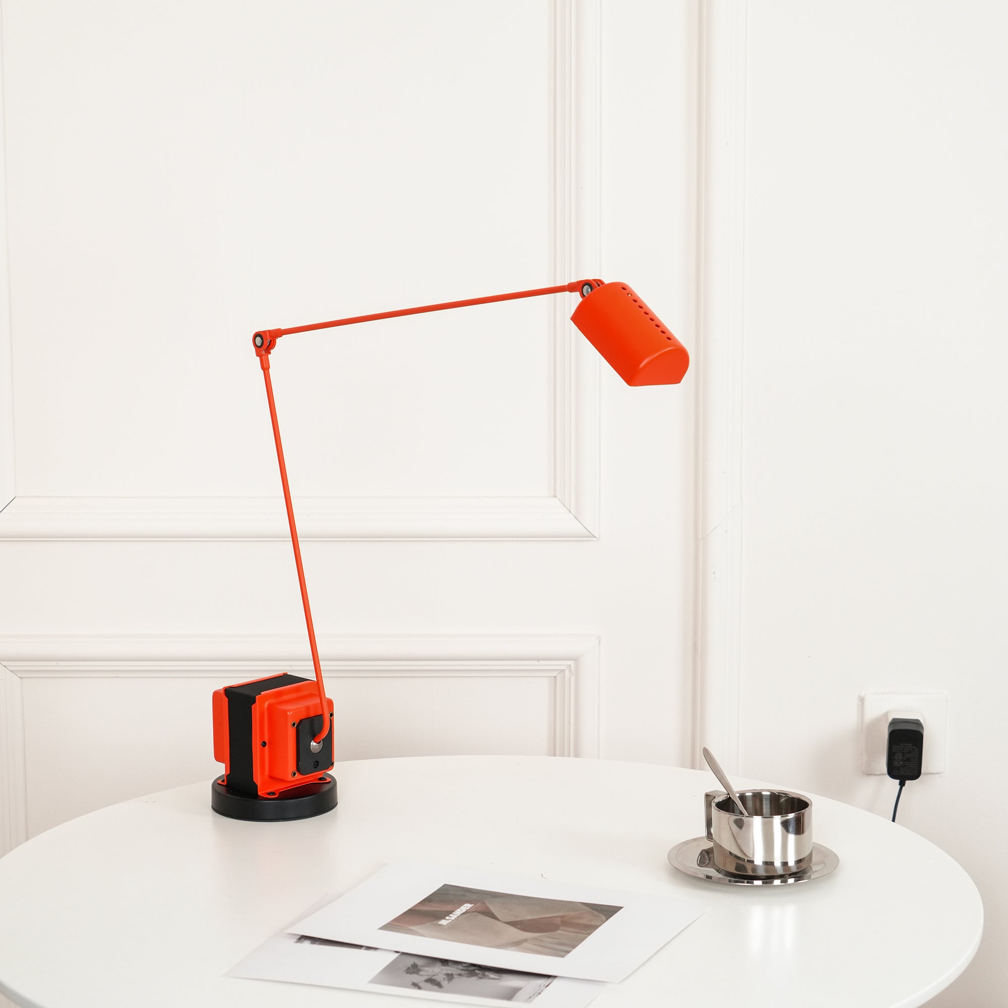 Elliot Minimalist Table Lamp - Letslighting