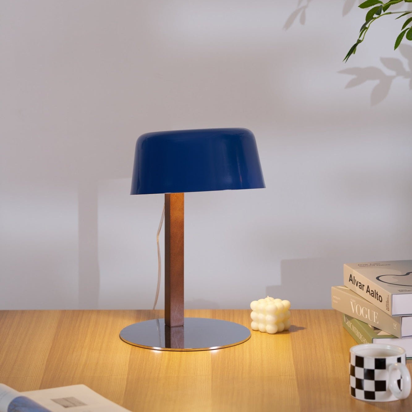 Aura Modern Table Lamp - Letslighting