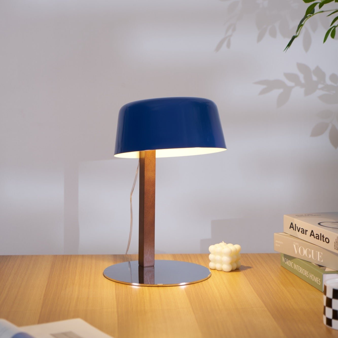 Aura Modern Table Lamp - Letslighting