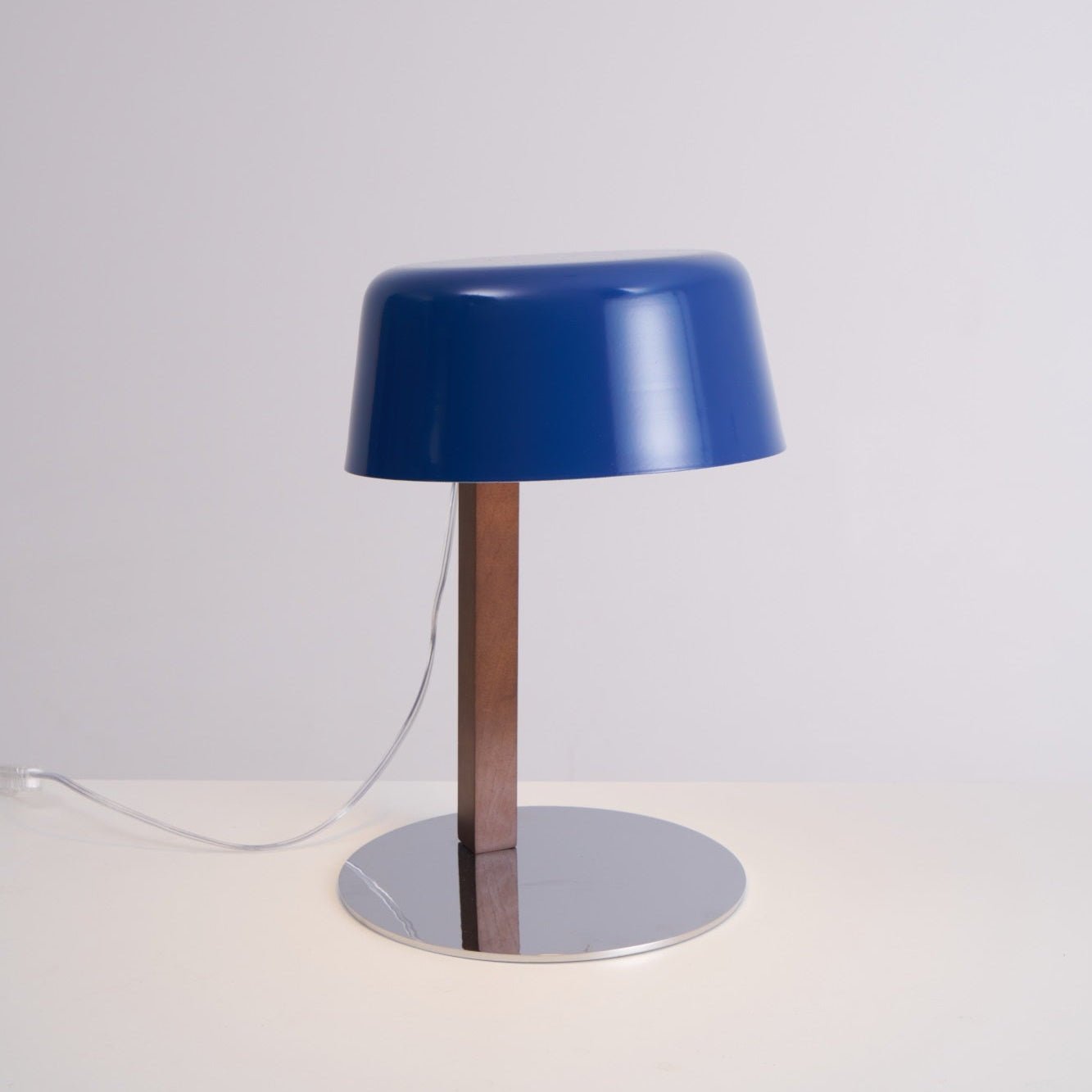 Aura Modern Table Lamp - Letslighting