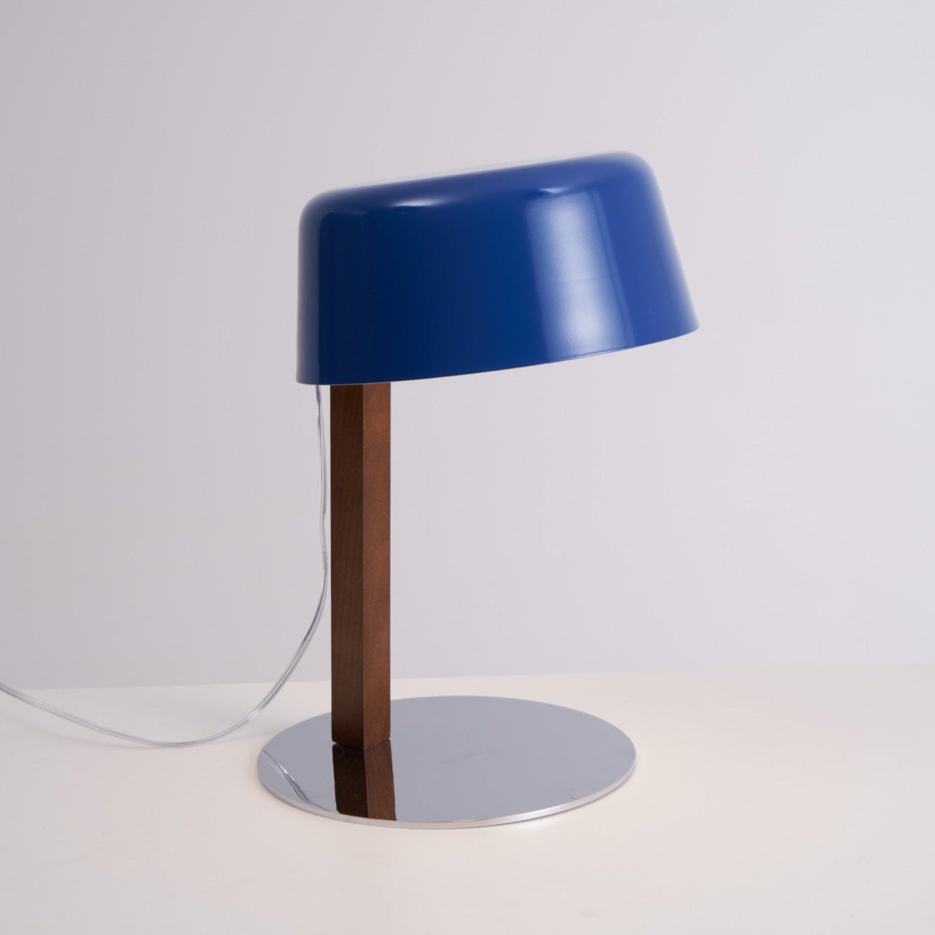 Aura Modern Table Lamp - Letslighting