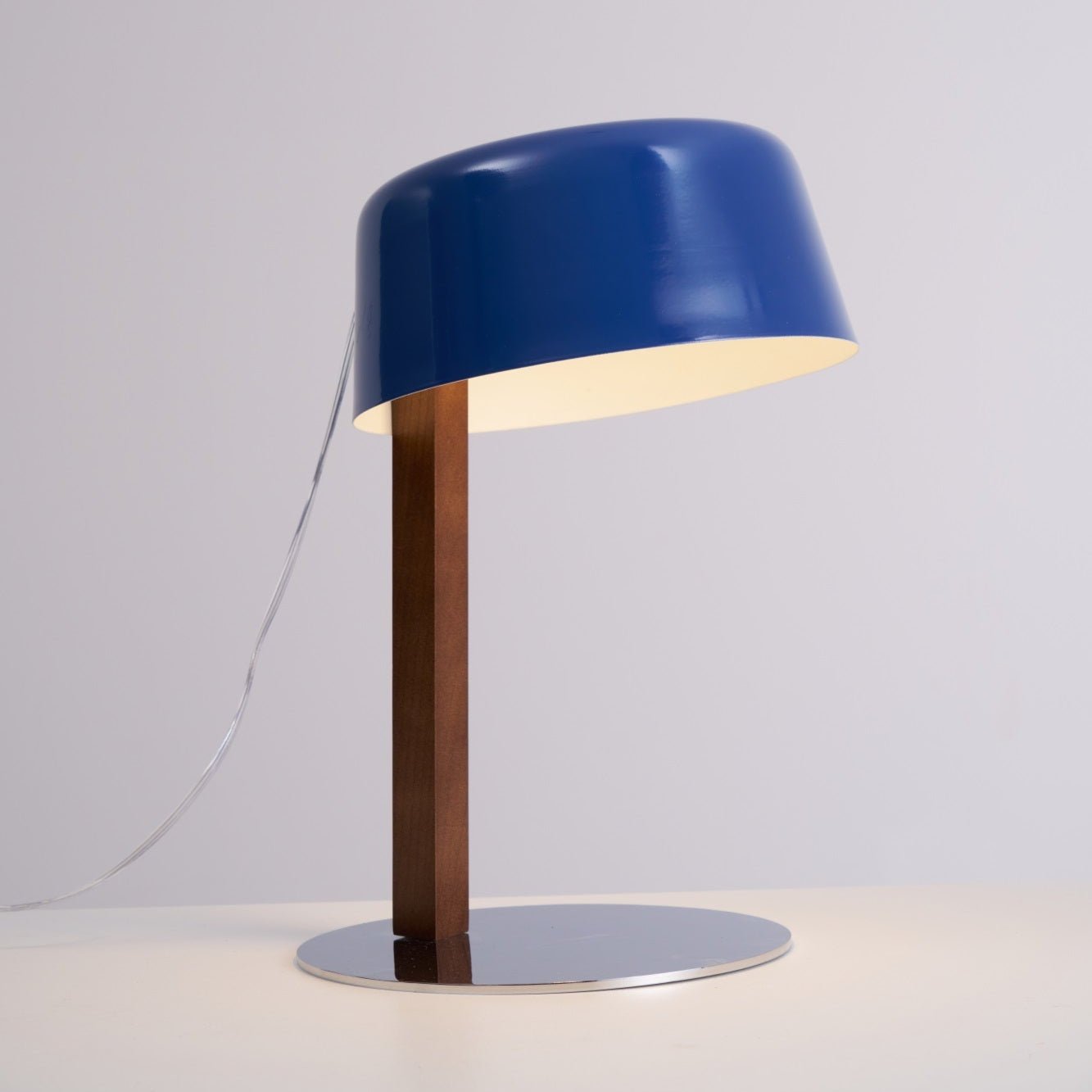 Aura Modern Table Lamp - Letslighting