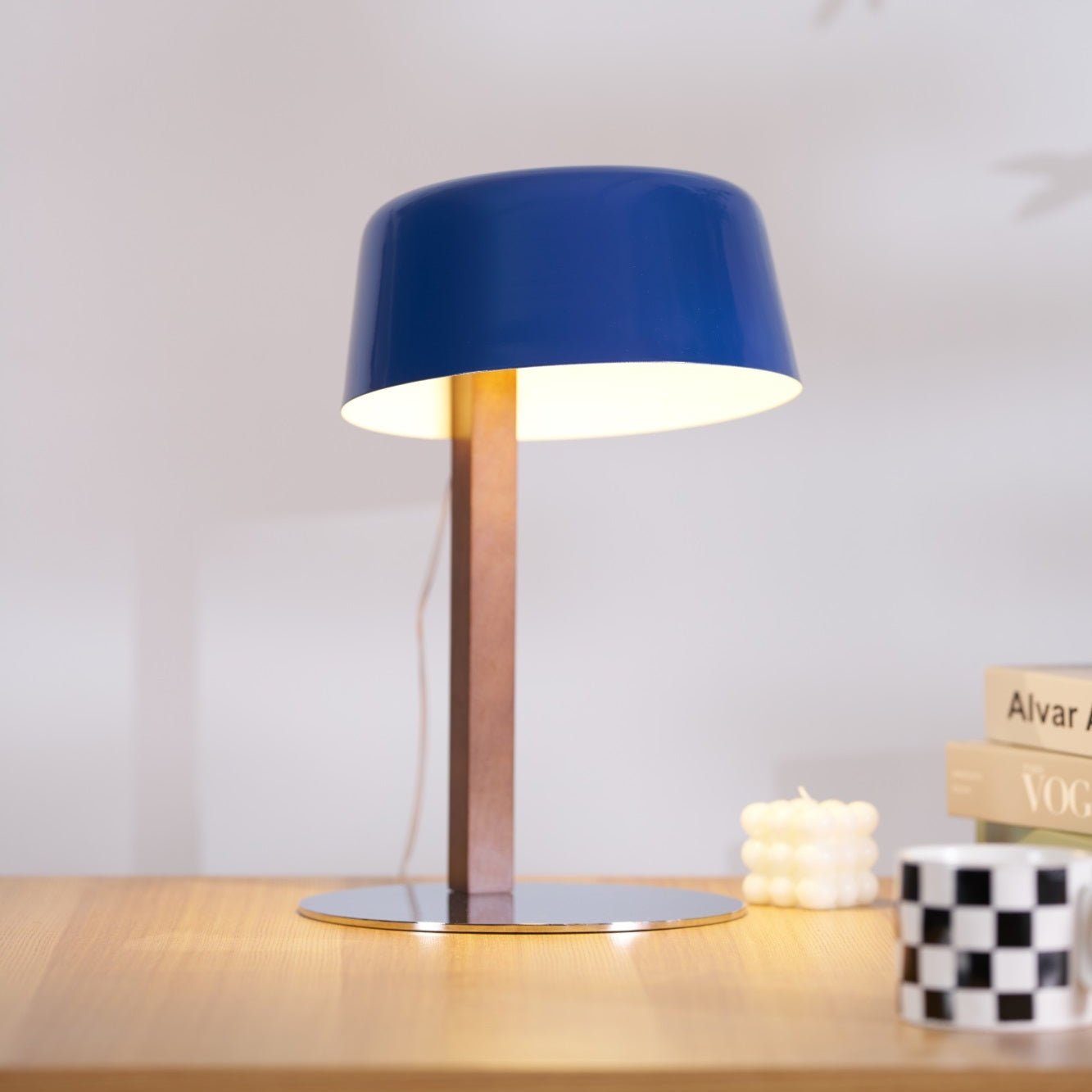 Aura Modern Table Lamp - Letslighting