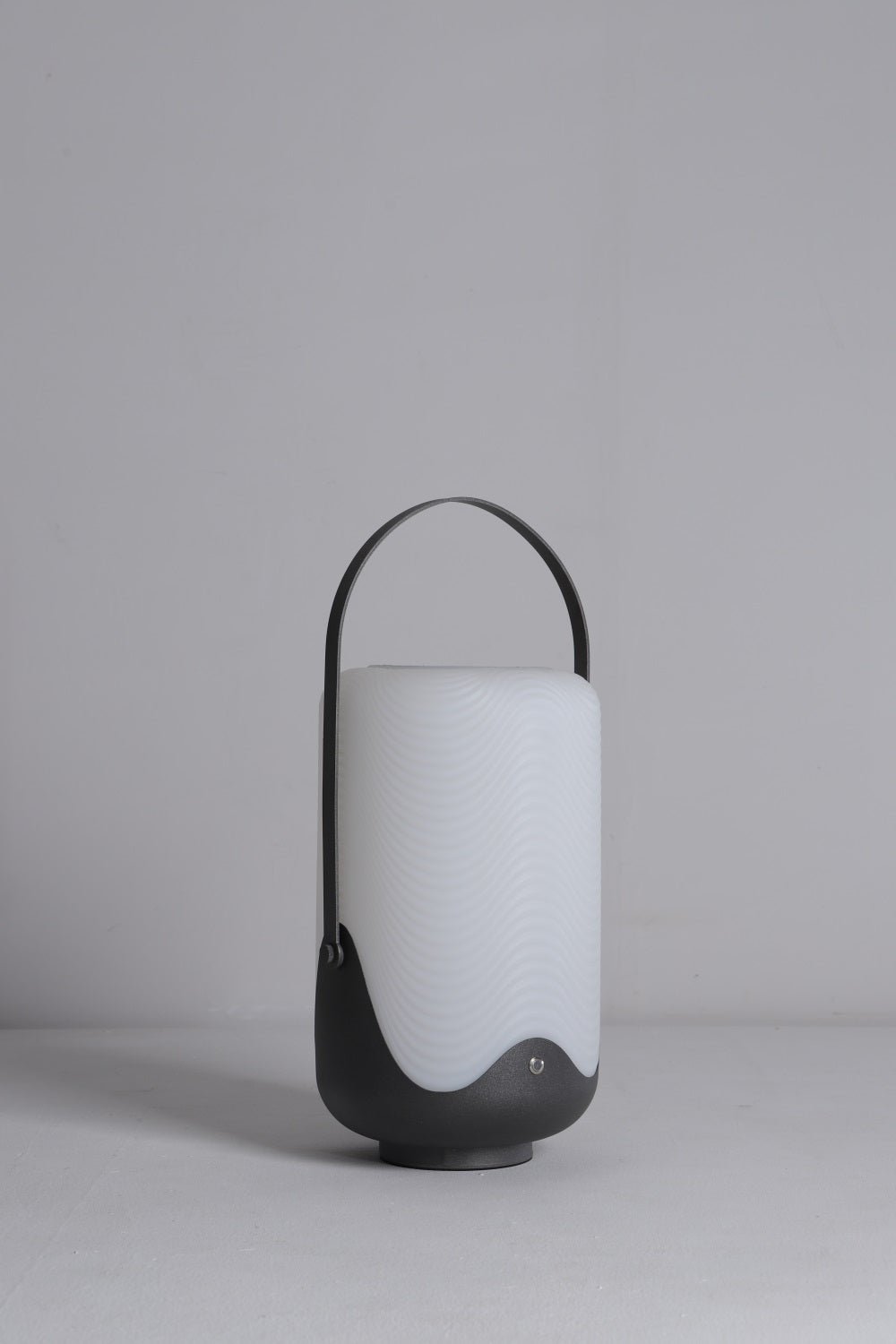 Tyler Minimalist PE Outdoor Light - Letslighting