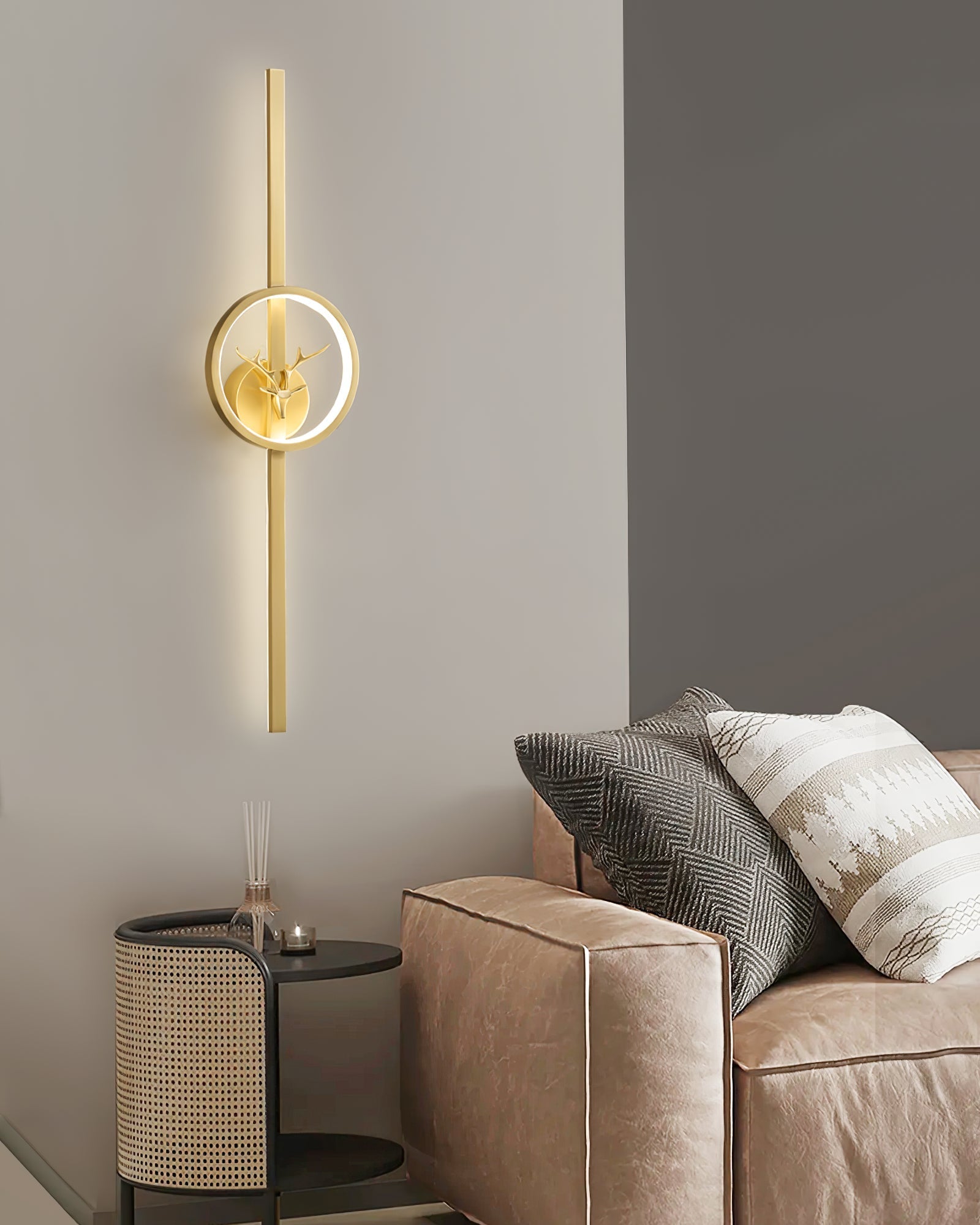 Vavinisra Classic Deer Brass Wall Lamp - Letslighting