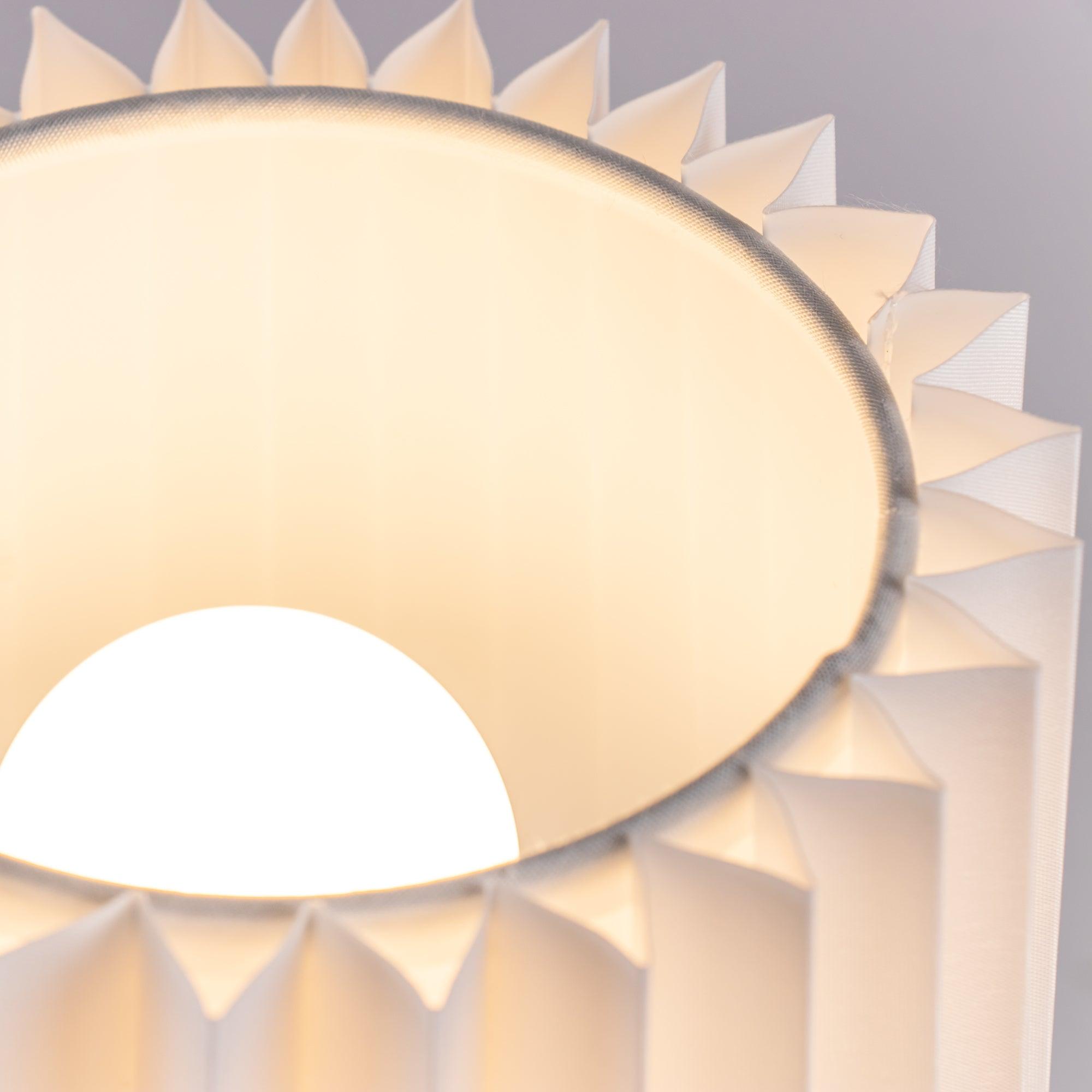 Solene Minimalist Fabric Table Lamp - Letslighting