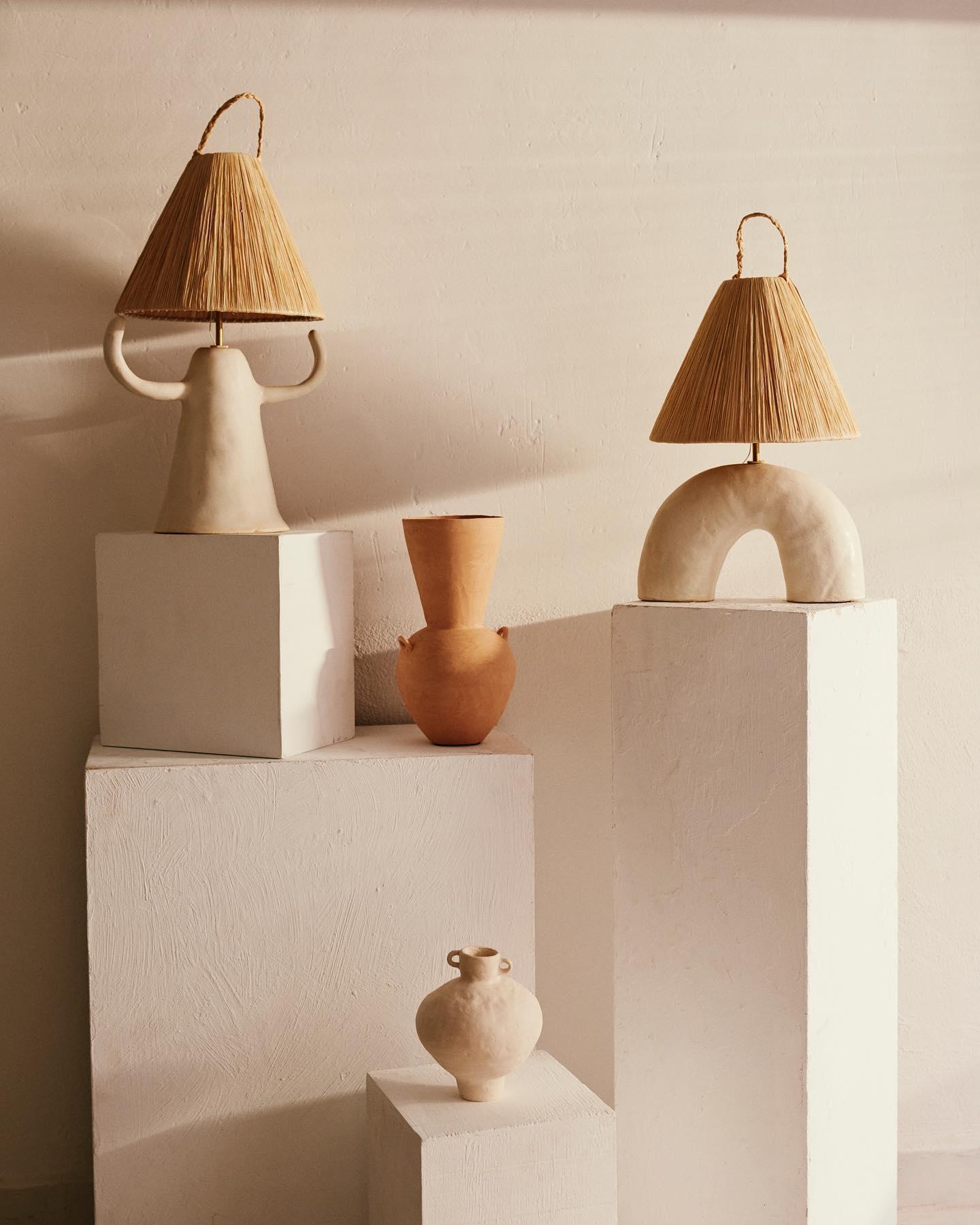 Erphaira Artistic Glass Table Lamp - Letslighting