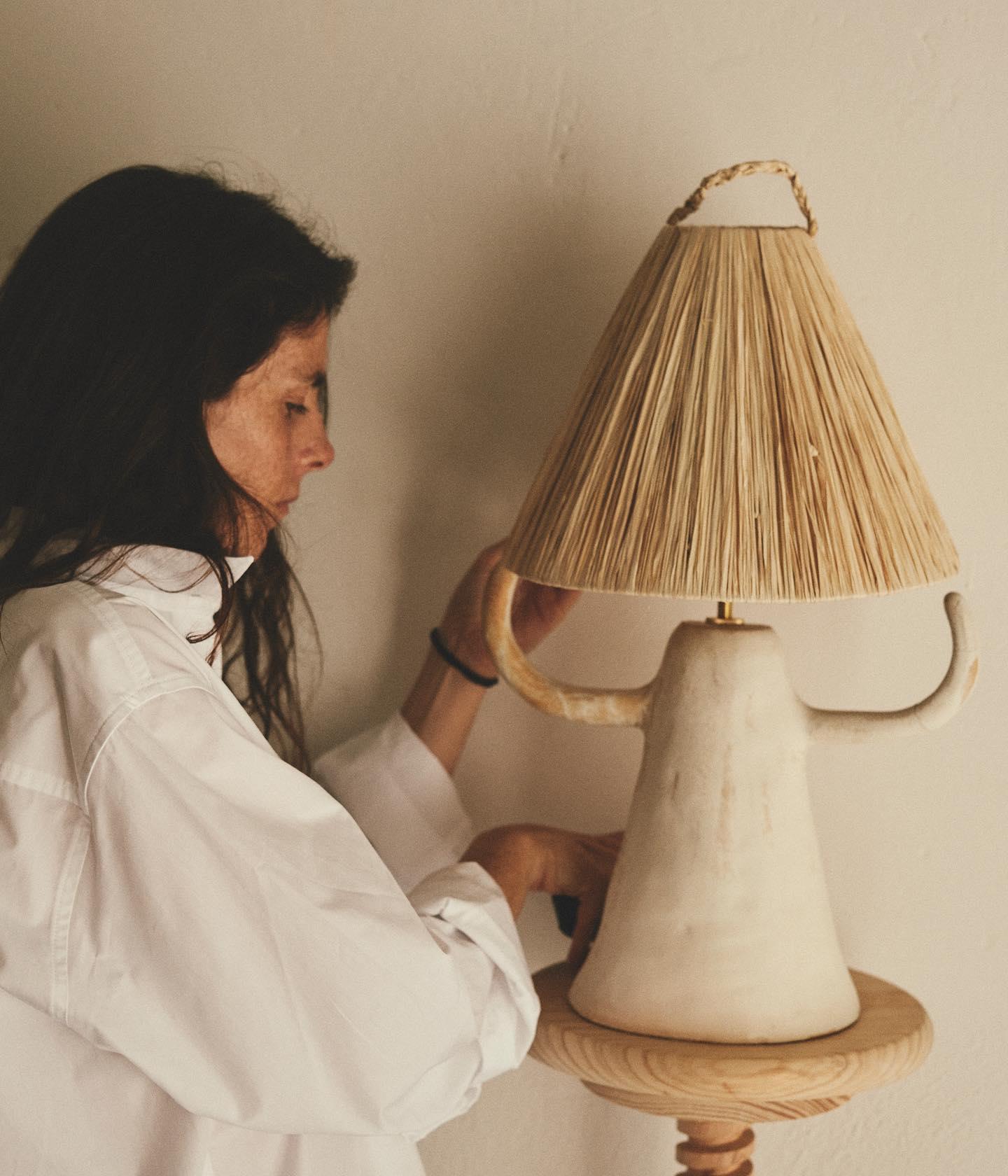 Erphaira Artistic Glass Table Lamp - Letslighting