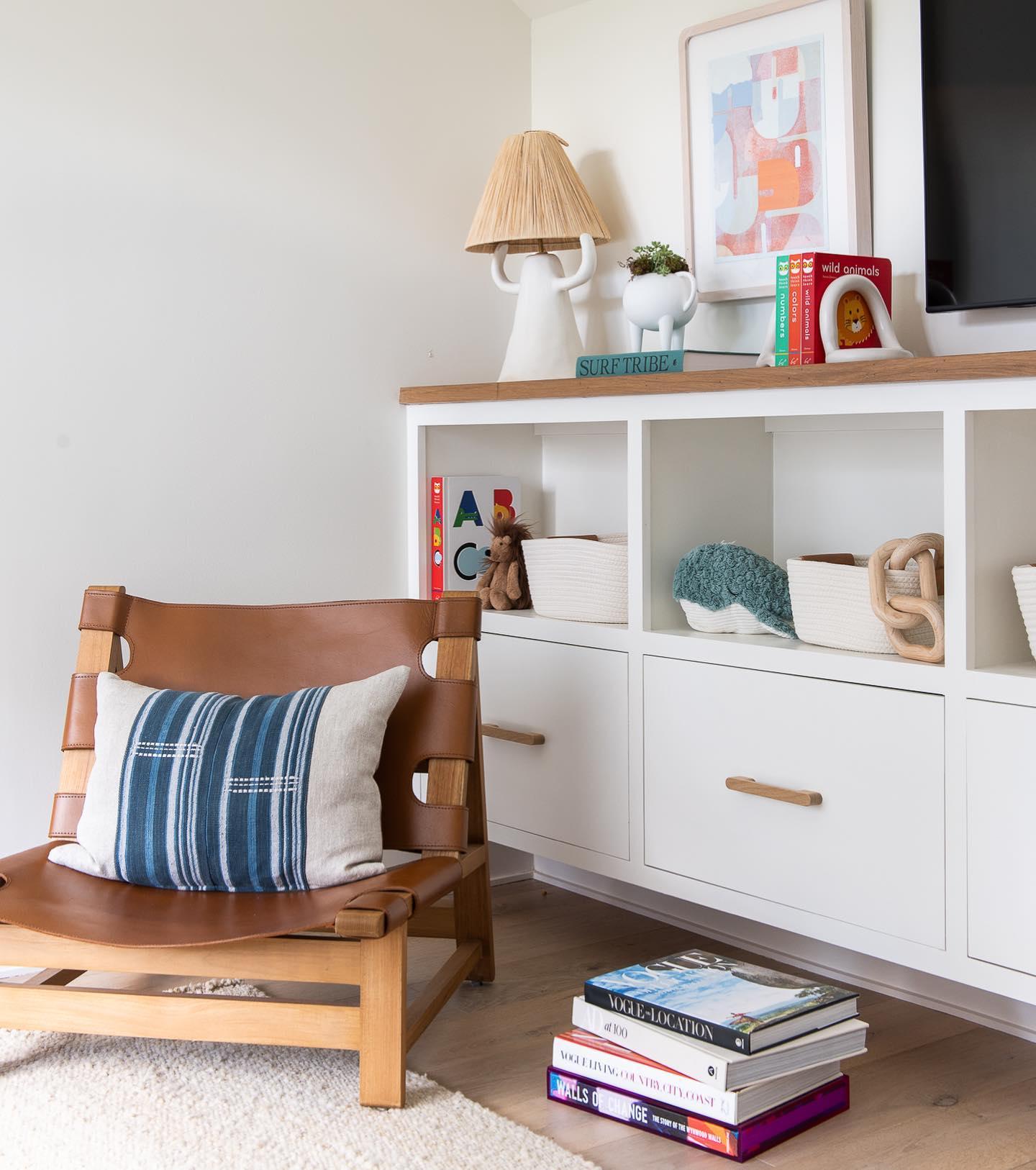 Erphaira Artistic Glass Table Lamp - Letslighting