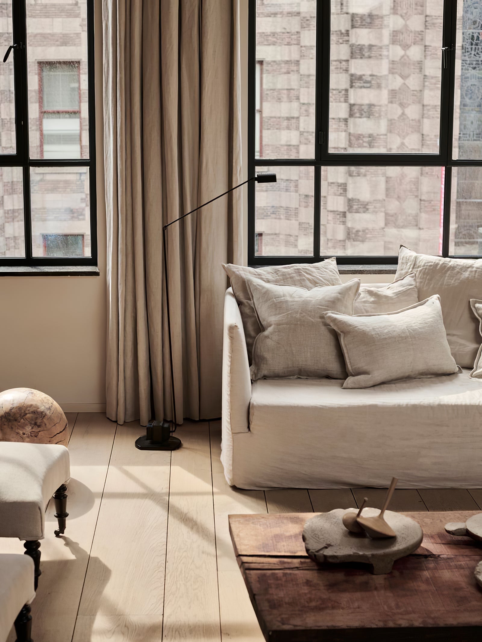 Nerilux Adjustable Floor Lamp - Letslighting