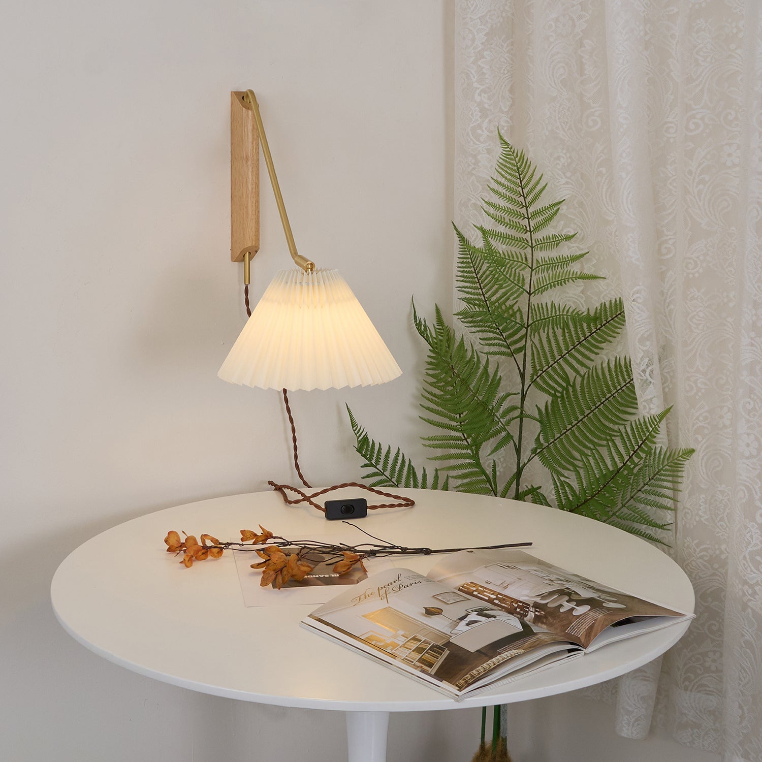 Feyora Pleated Fabric Wall Lamp - Letslighting