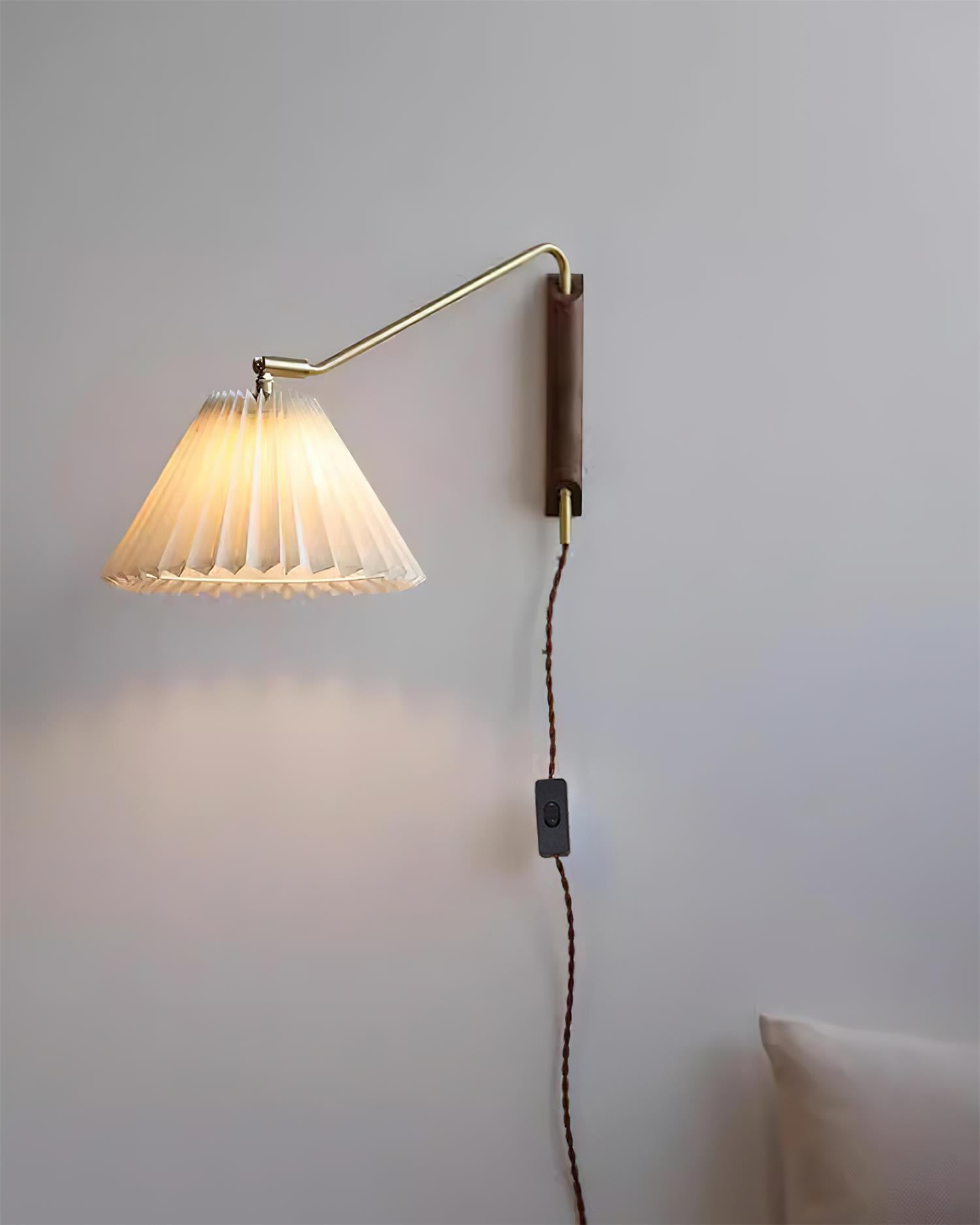 Feyora Pleated Fabric Wall Lamp - Letslighting