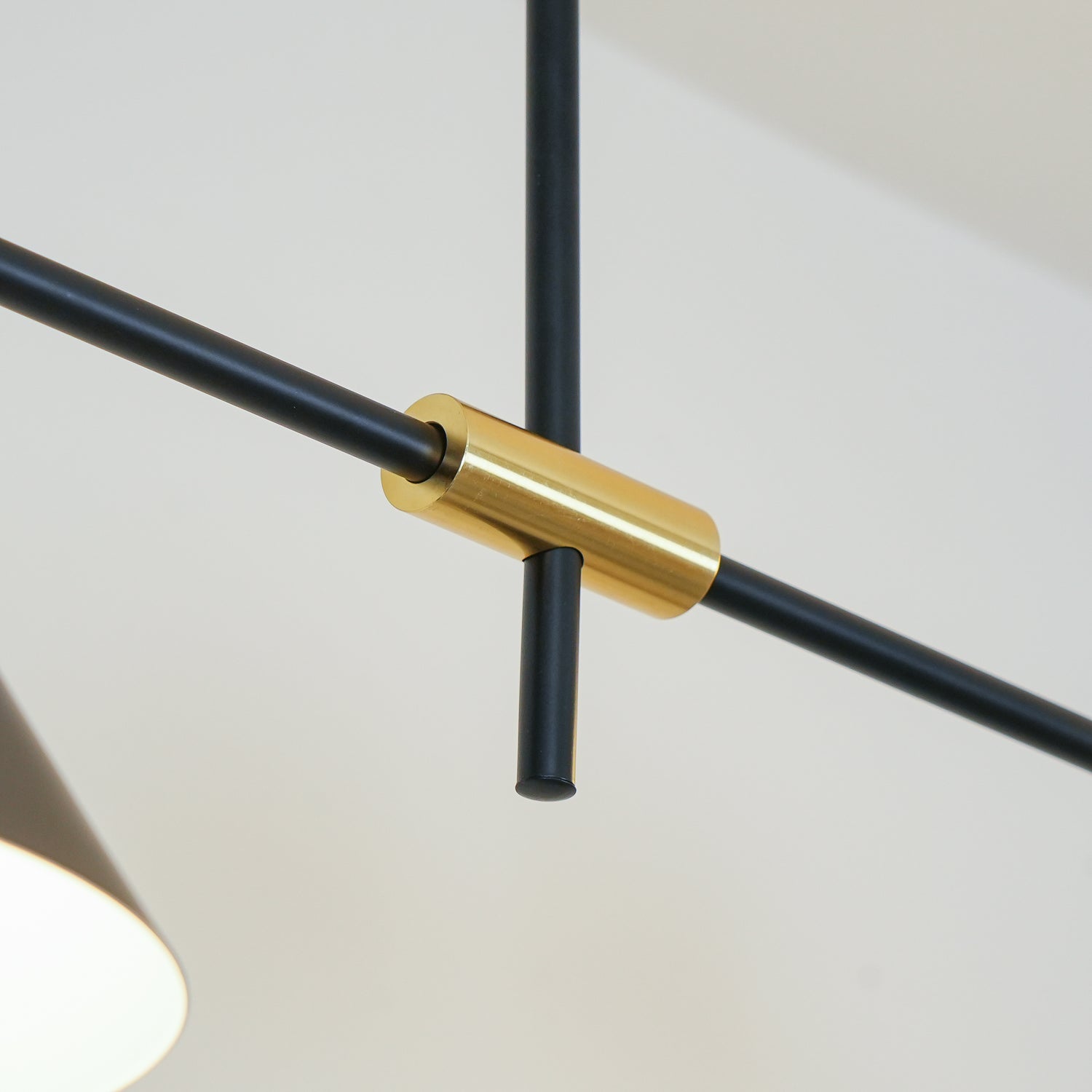 Lumora Contemporary Suspension Light - Letslighting