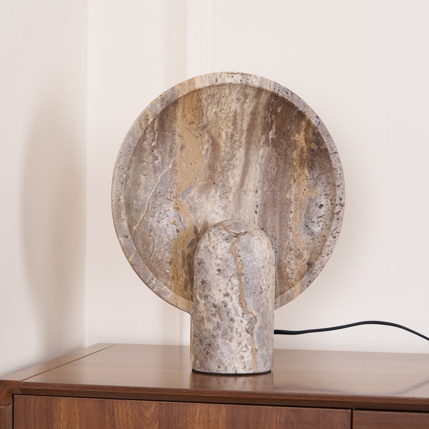 Cavenyra Saucer-Base Travertine Table Lamp - Letslighting