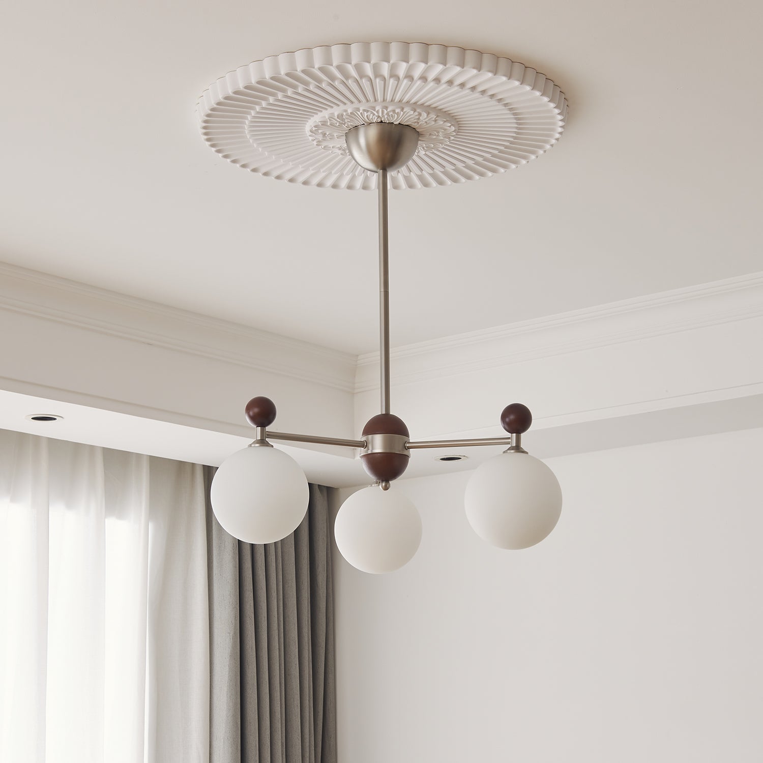 Cimirora Traditional Elegance Wood Glass Chandelier - Letslighting