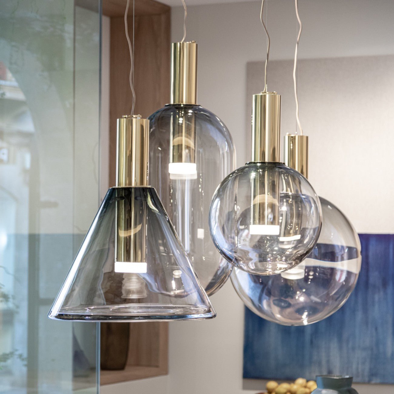 Aeris Minimalist Glass Pendant Lamp - Letslighting
